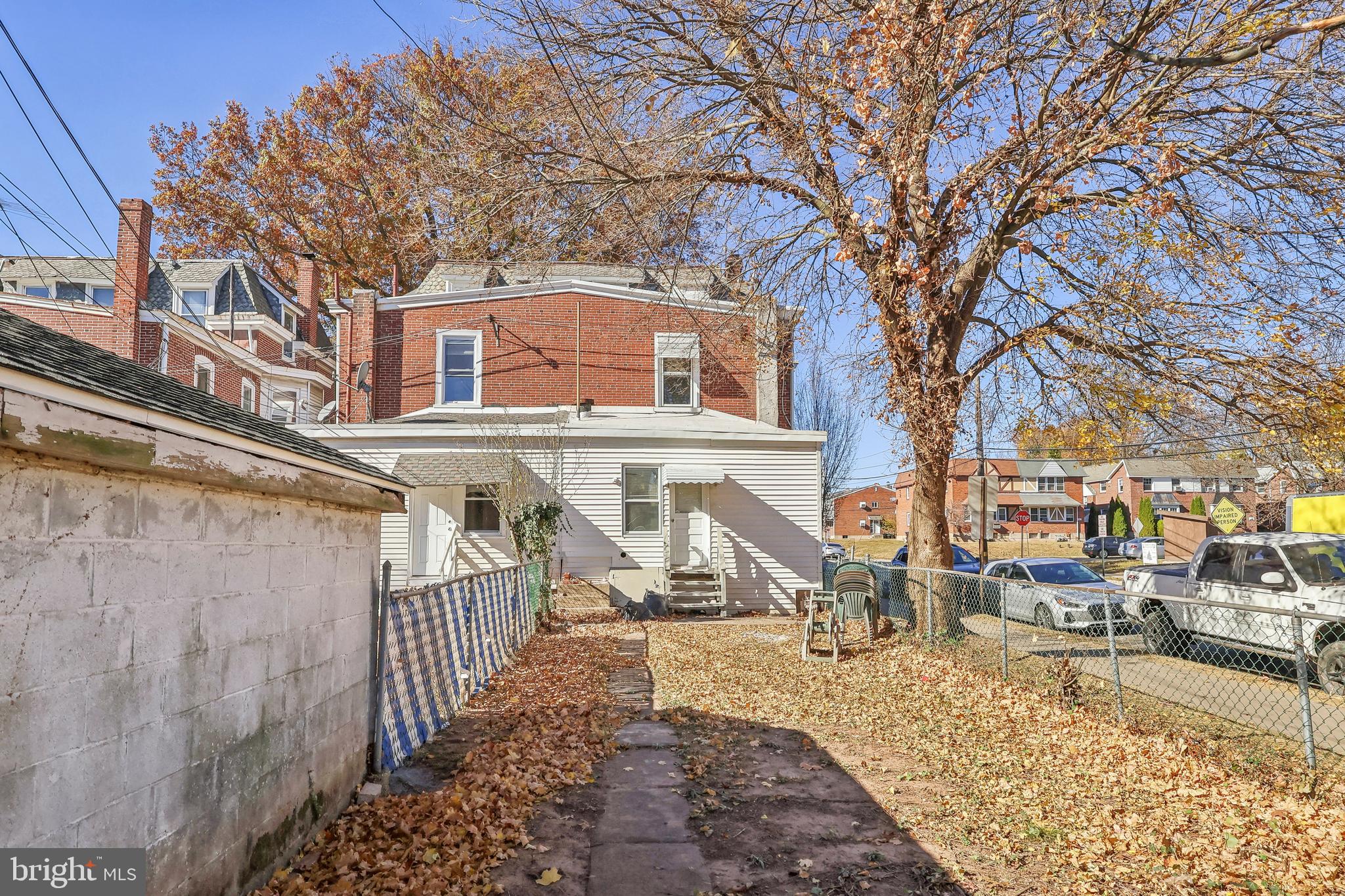 NORRISTOWN - Residential