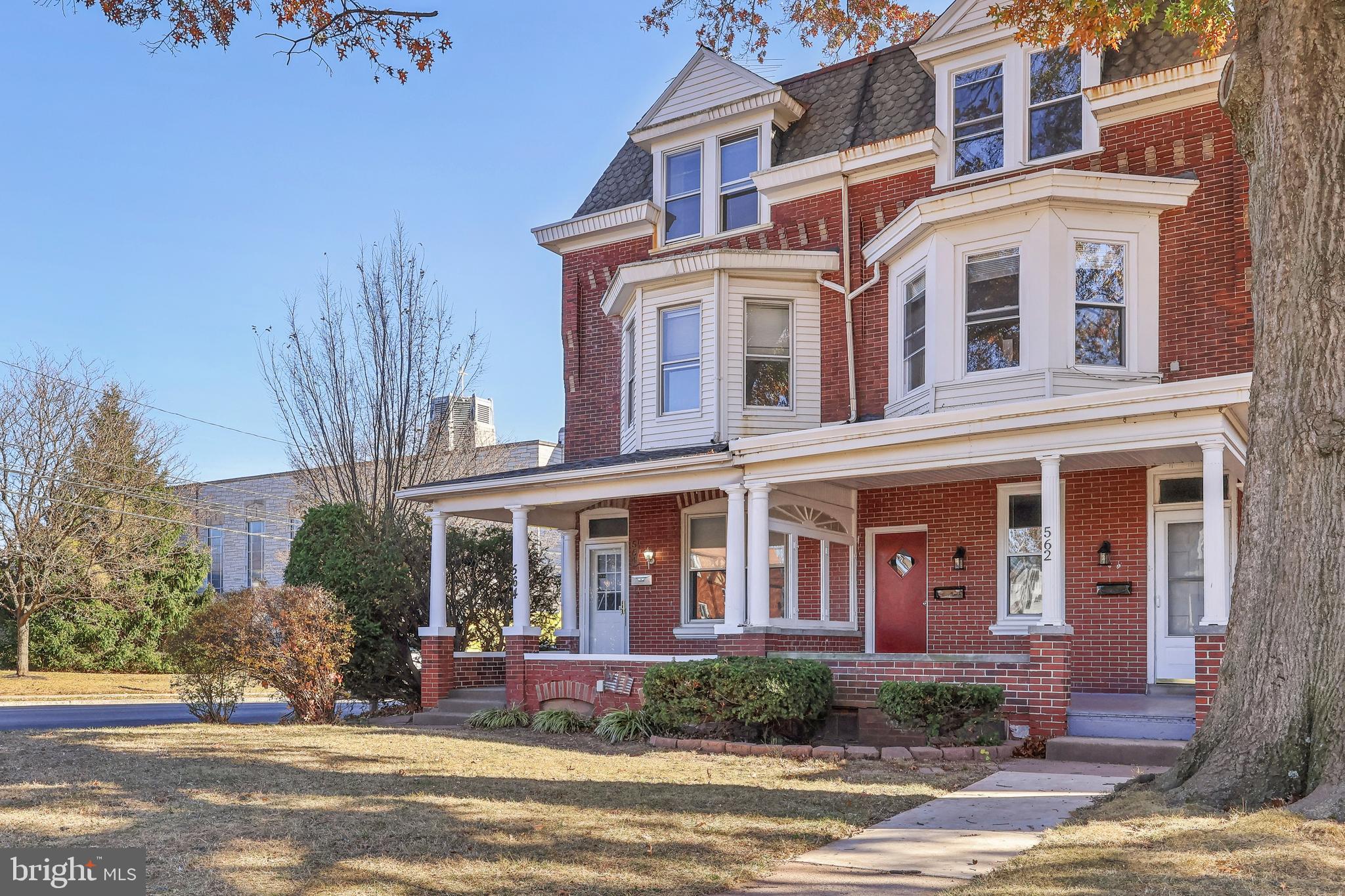 NORRISTOWN - Residential