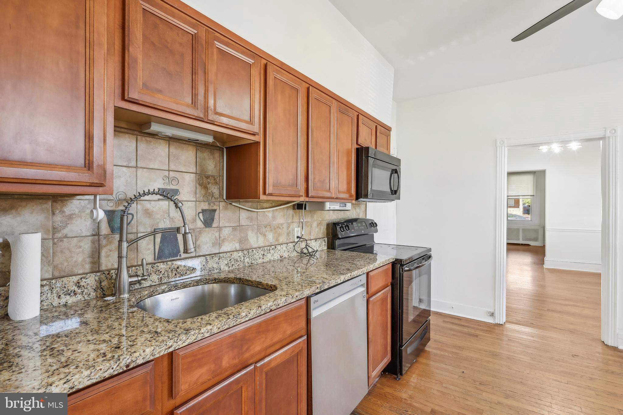 NORRISTOWN - Residential