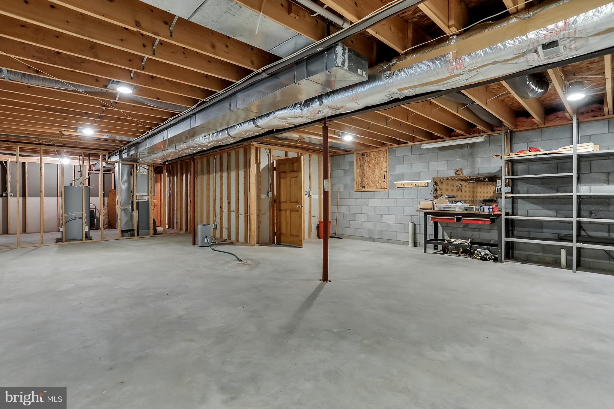 SOMERSET - Residential