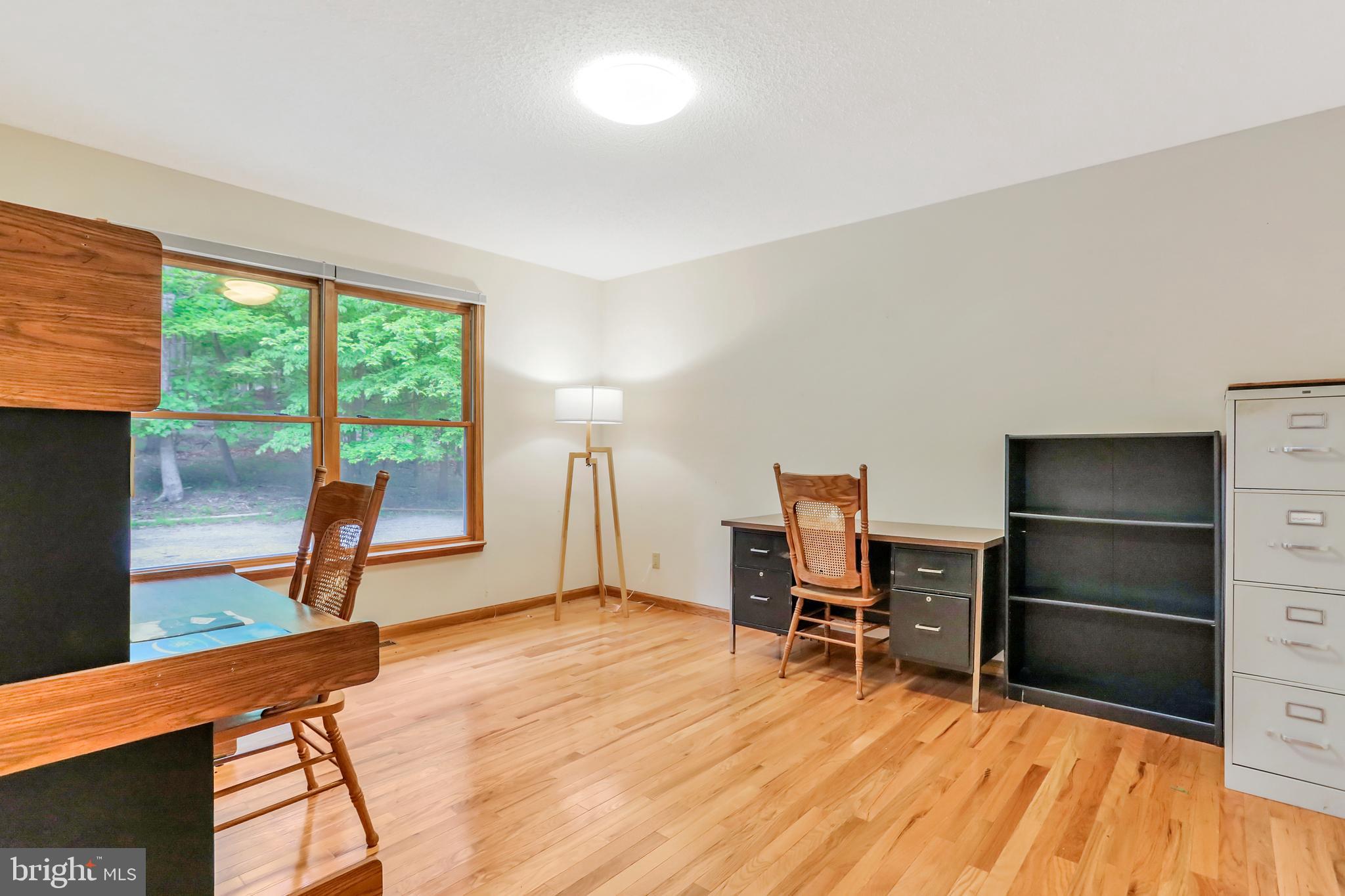 SOMERSET - Residential