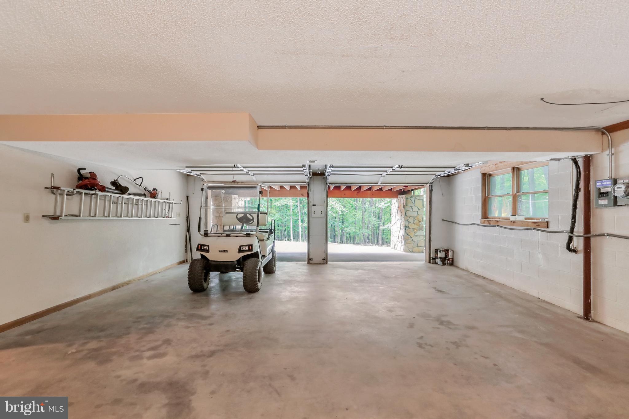 SOMERSET - Residential