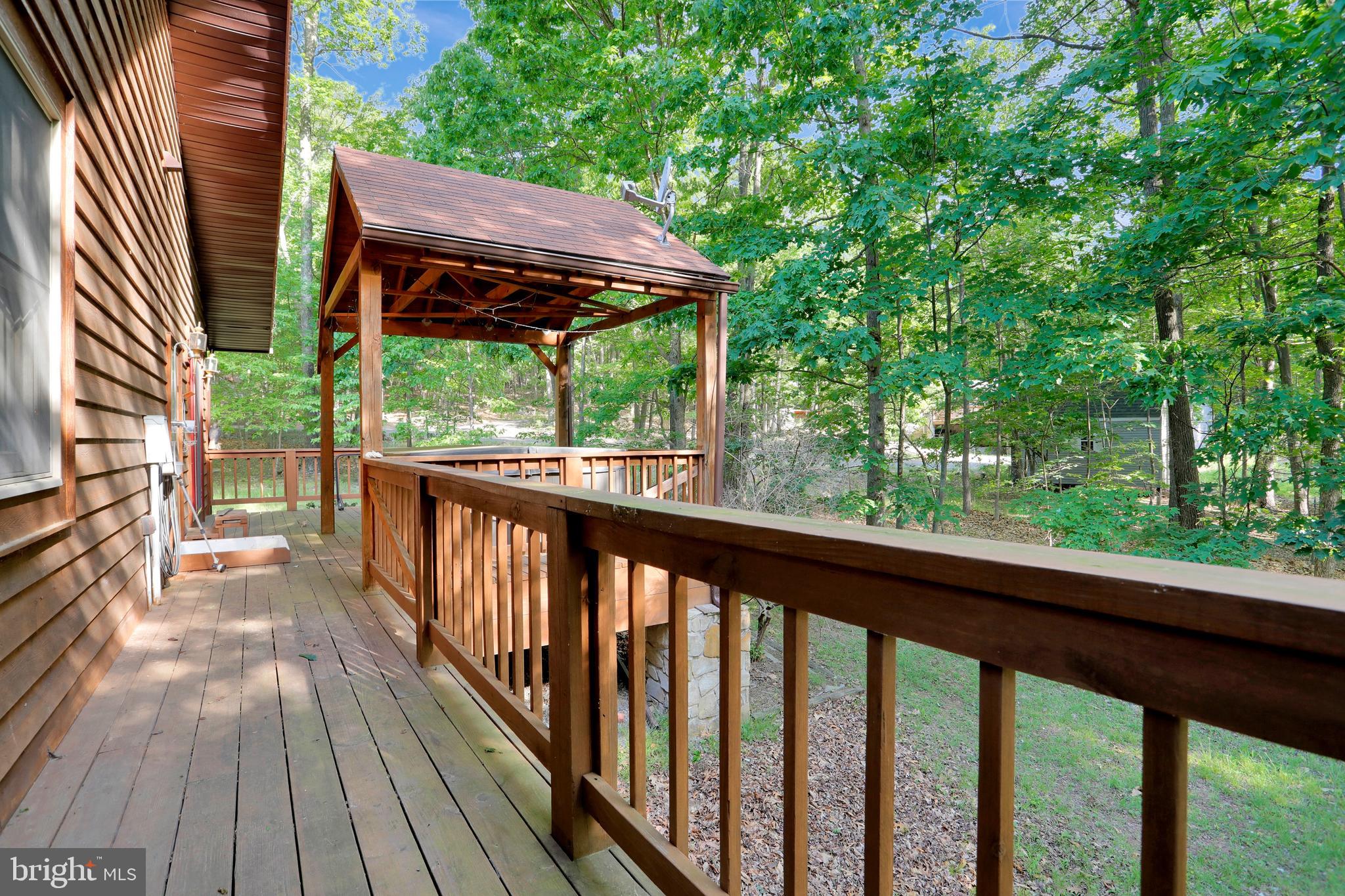 SOMERSET - Residential