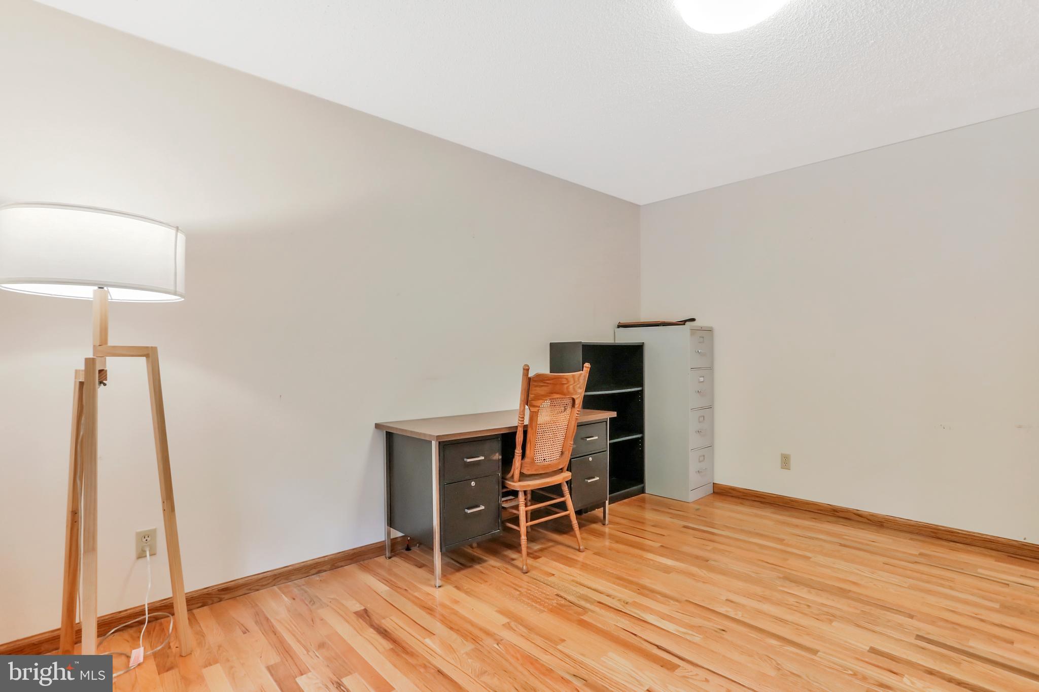 SOMERSET - Residential