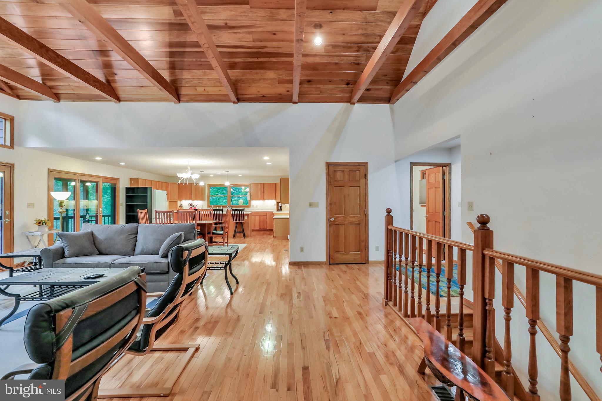 SOMERSET - Residential