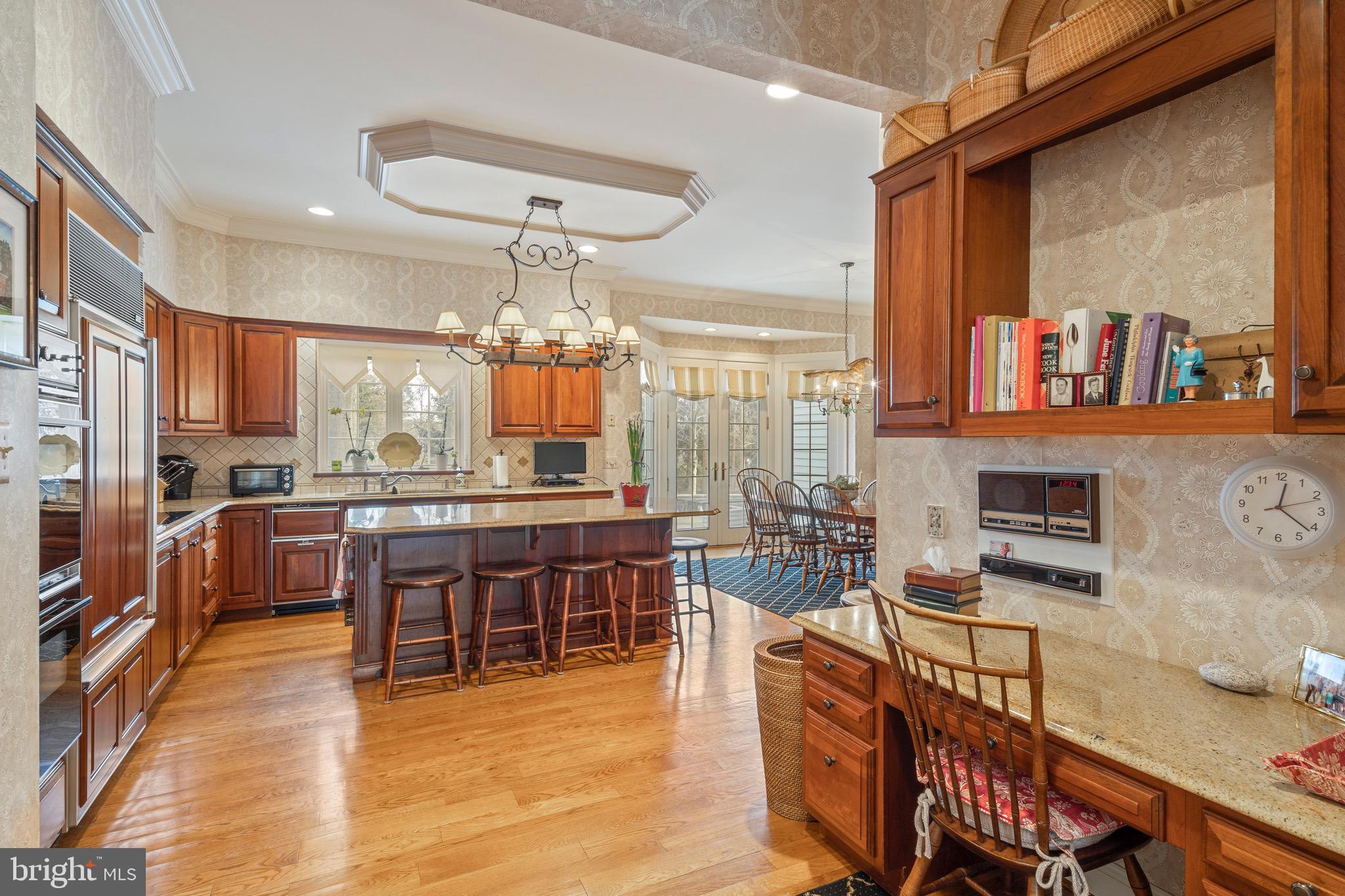 GOVERNOR ESTATES - Residential