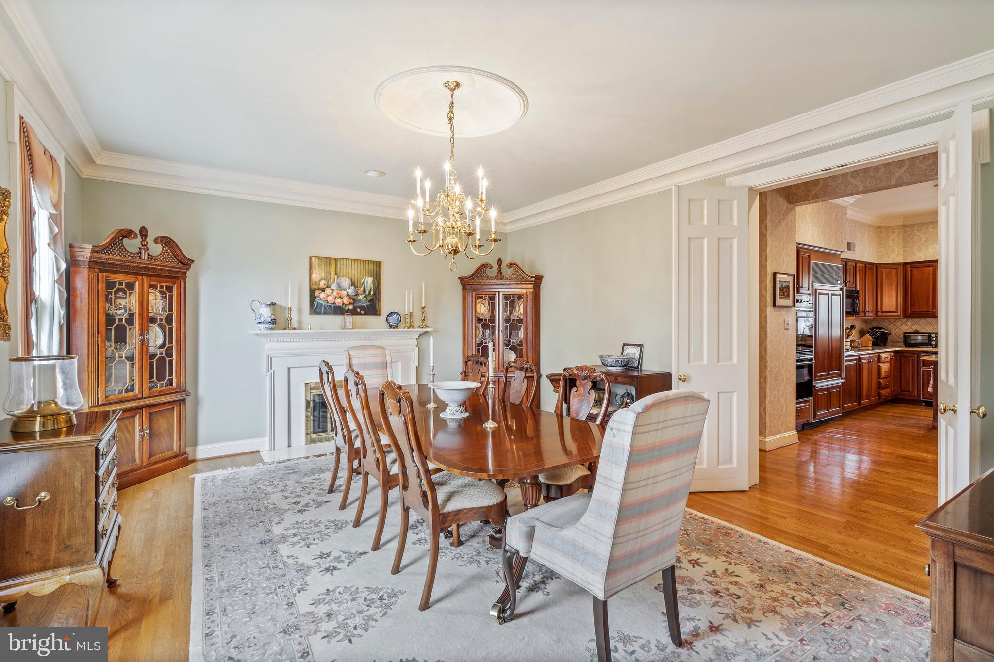 GOVERNOR ESTATES - Residential