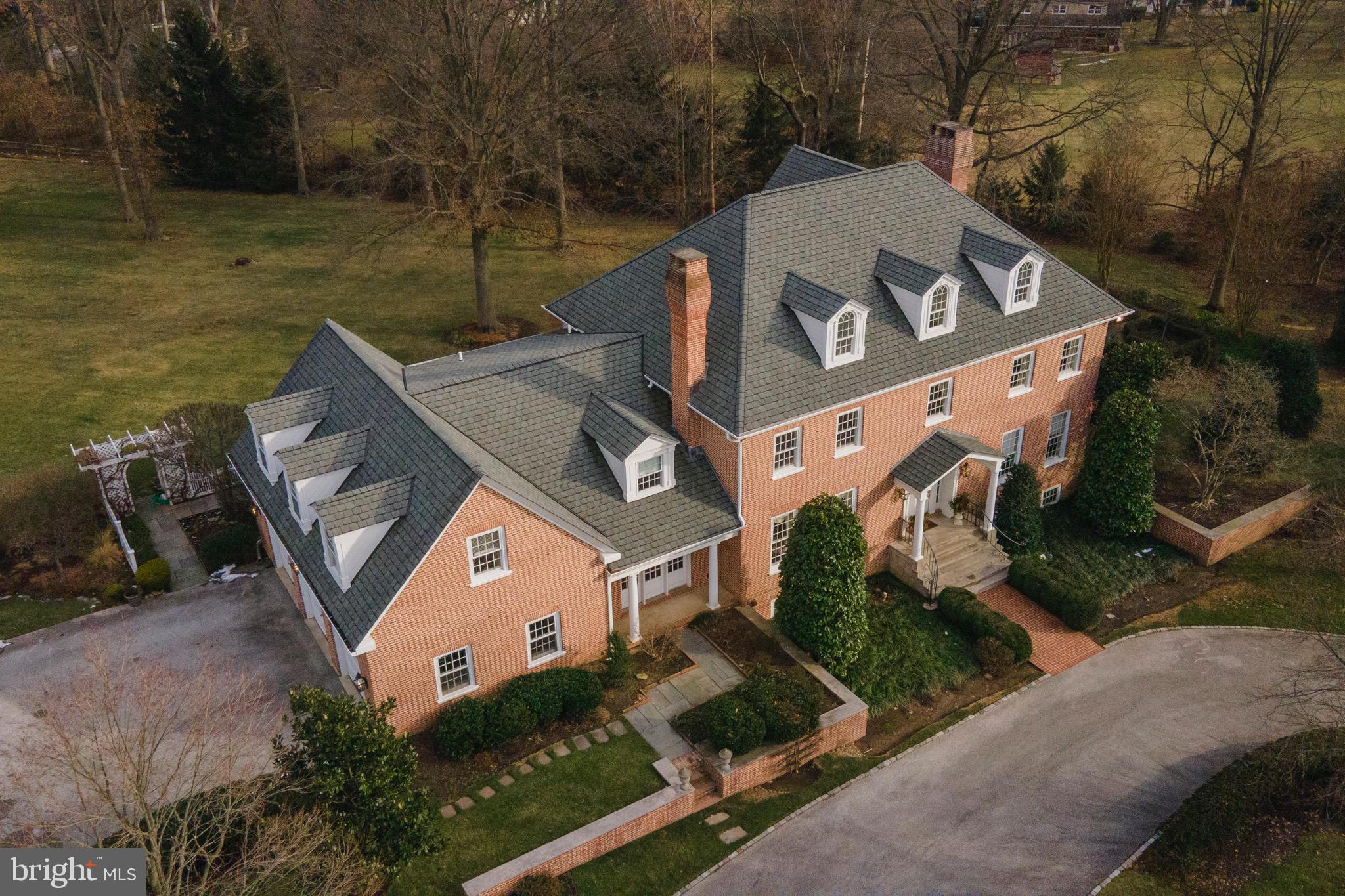 GOVERNOR ESTATES - Residential