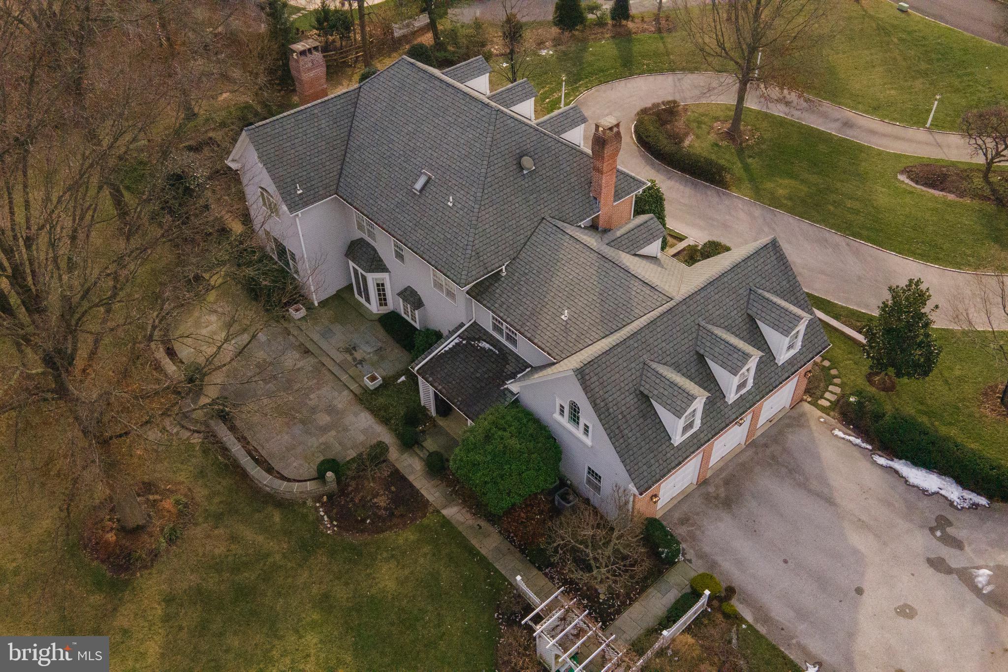 GOVERNOR ESTATES - Residential