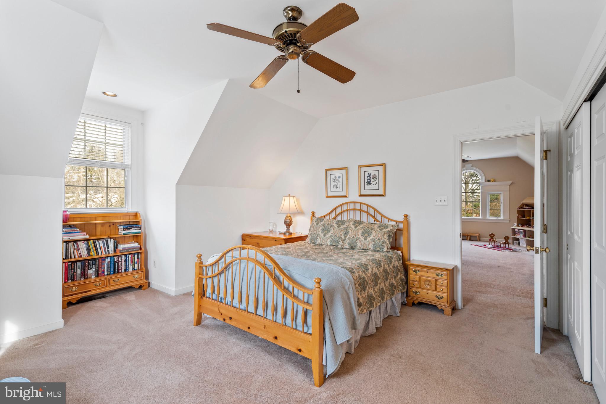 GOVERNOR ESTATES - Residential