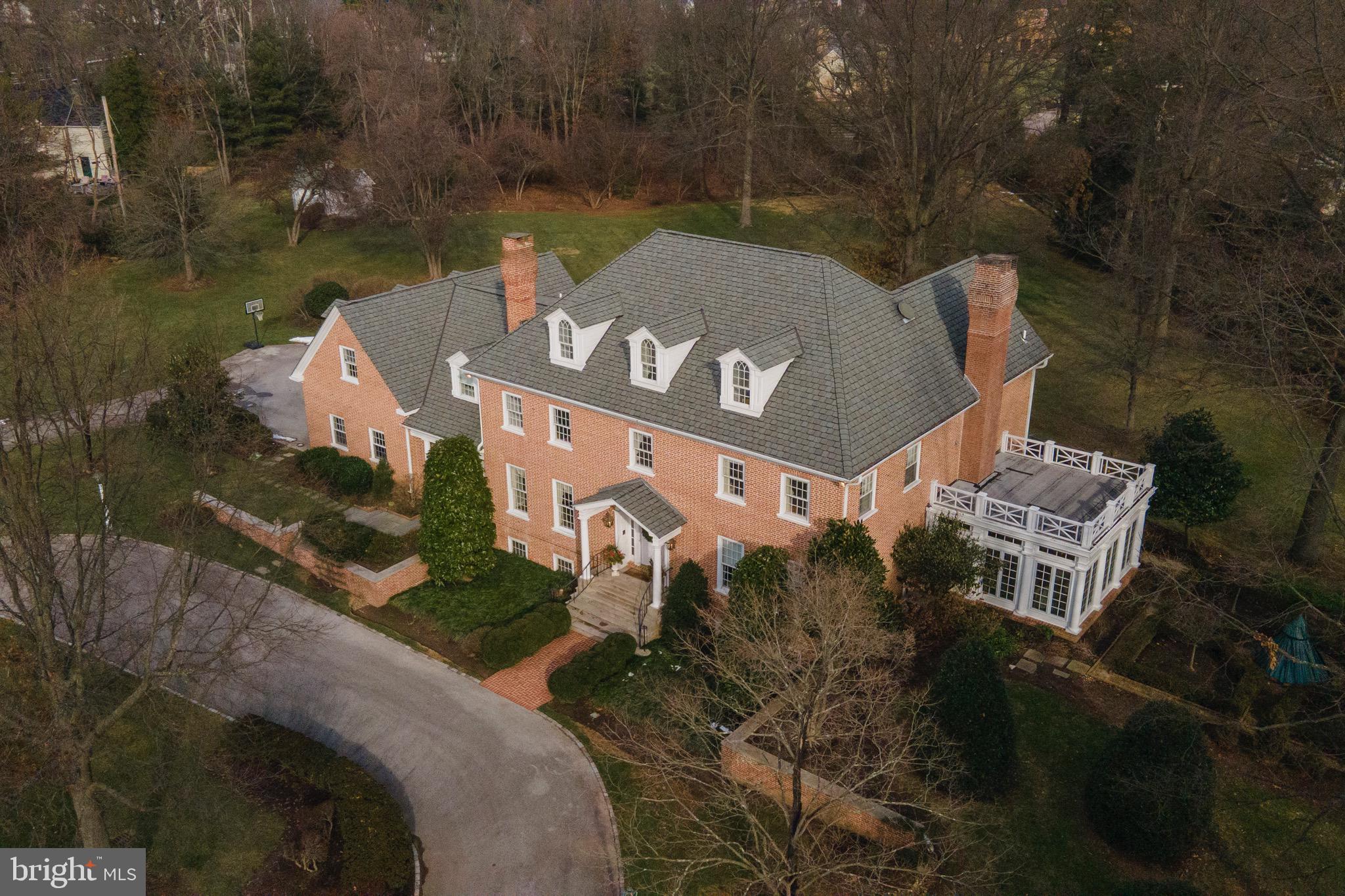 GOVERNOR ESTATES - Residential