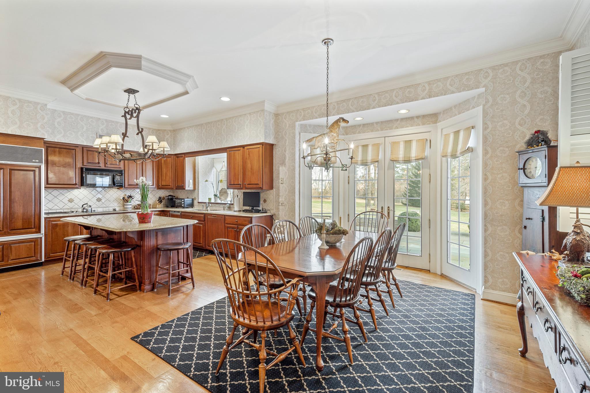 GOVERNOR ESTATES - Residential