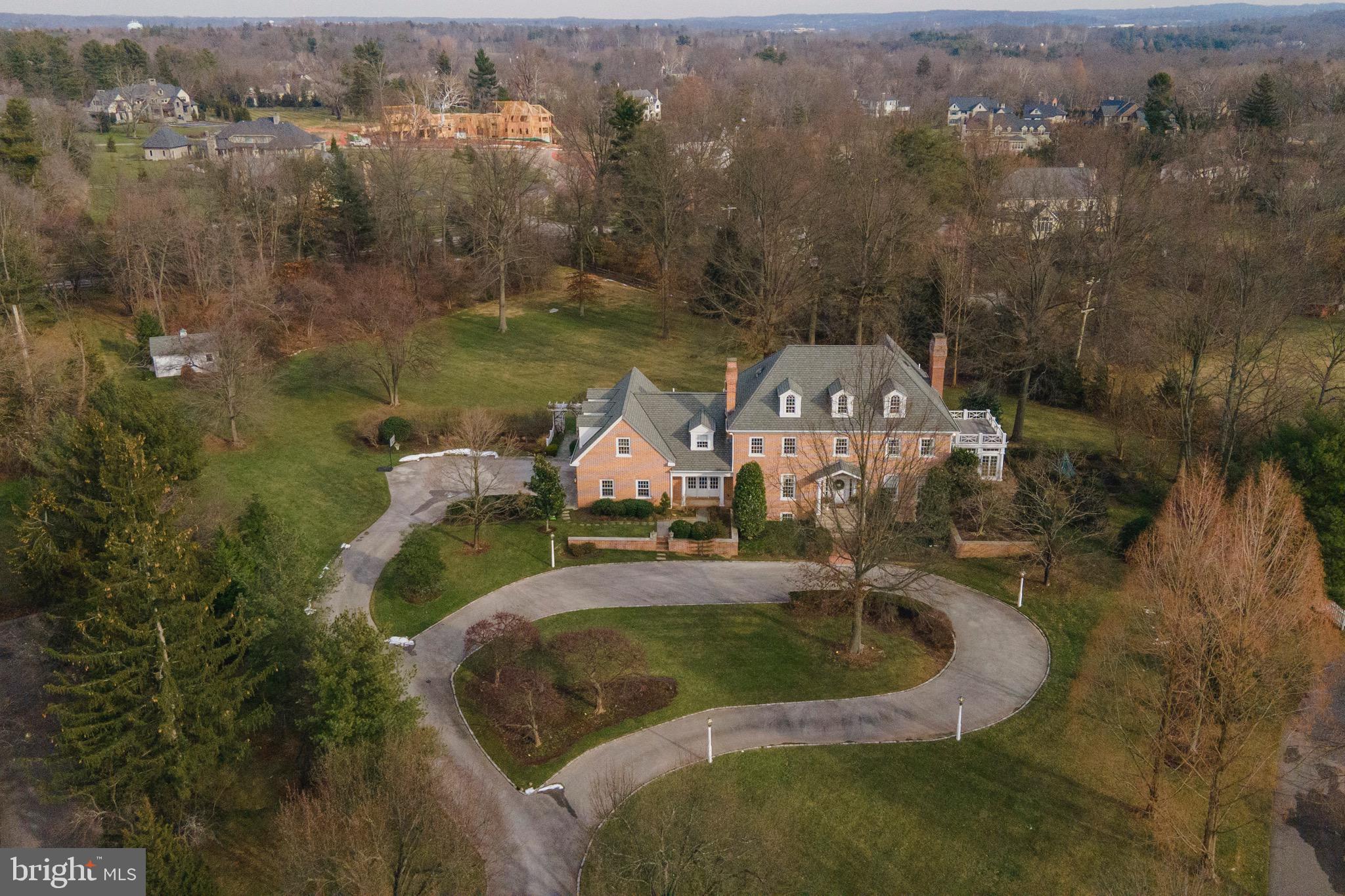 GOVERNOR ESTATES - Residential