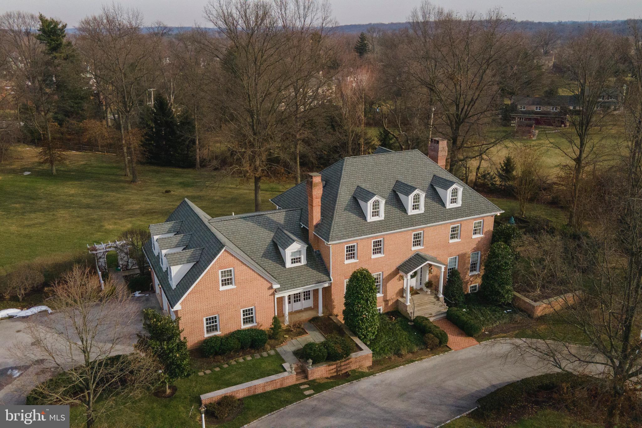 GOVERNOR ESTATES - Residential