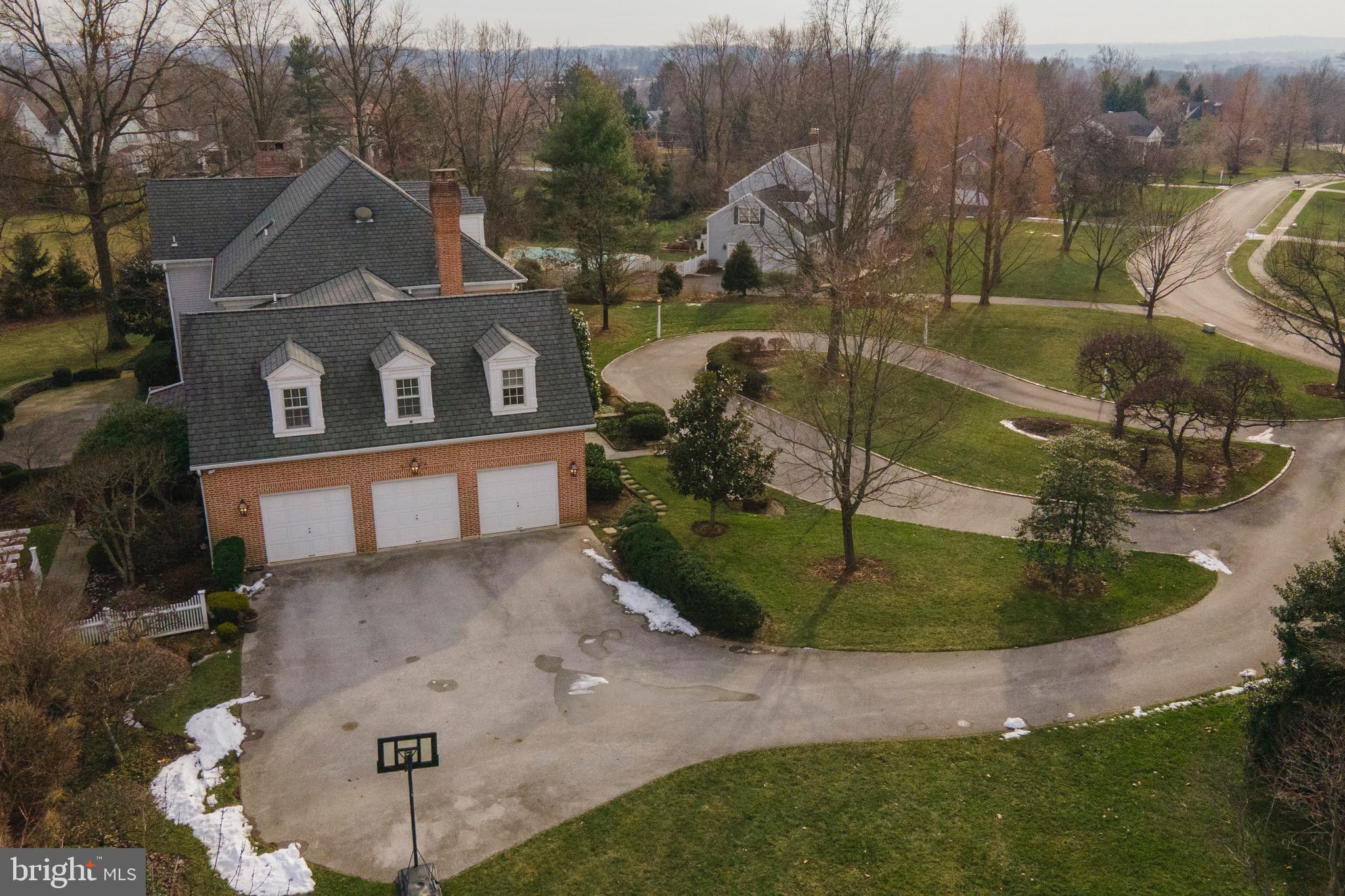 GOVERNOR ESTATES - Residential