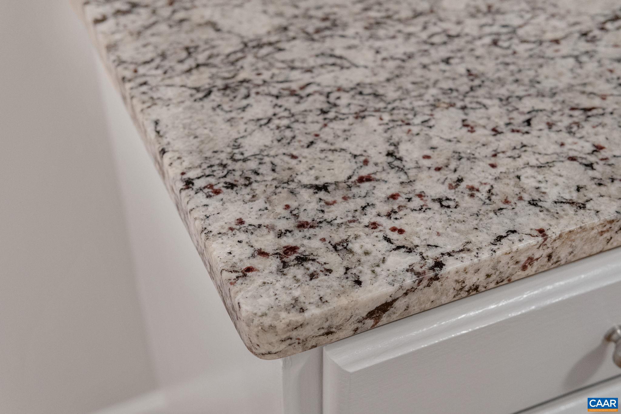 LAKE MONTICELLO - Residential