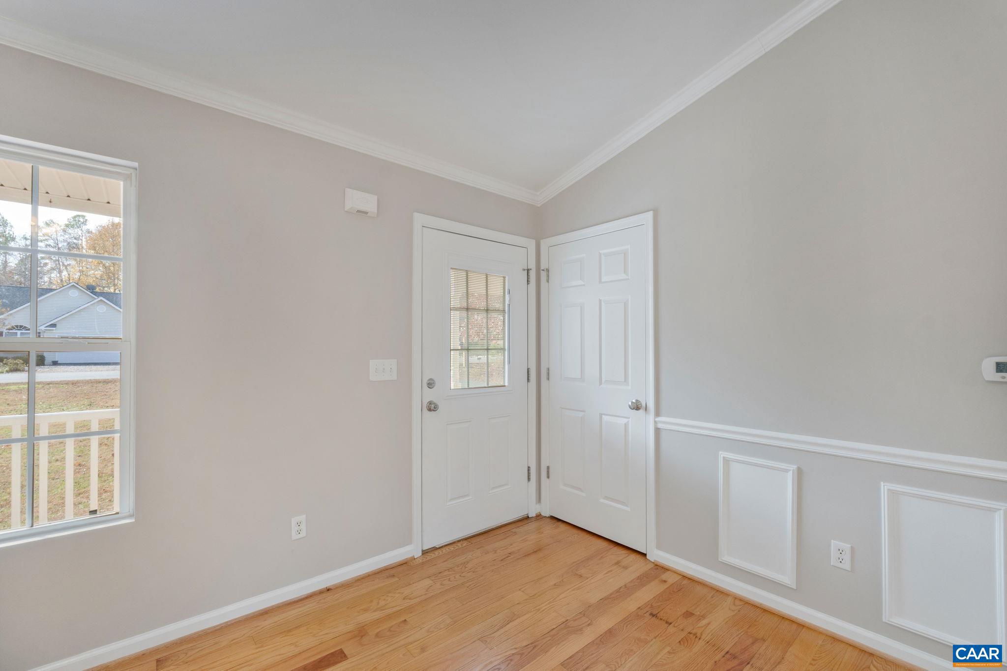 LAKE MONTICELLO - Residential