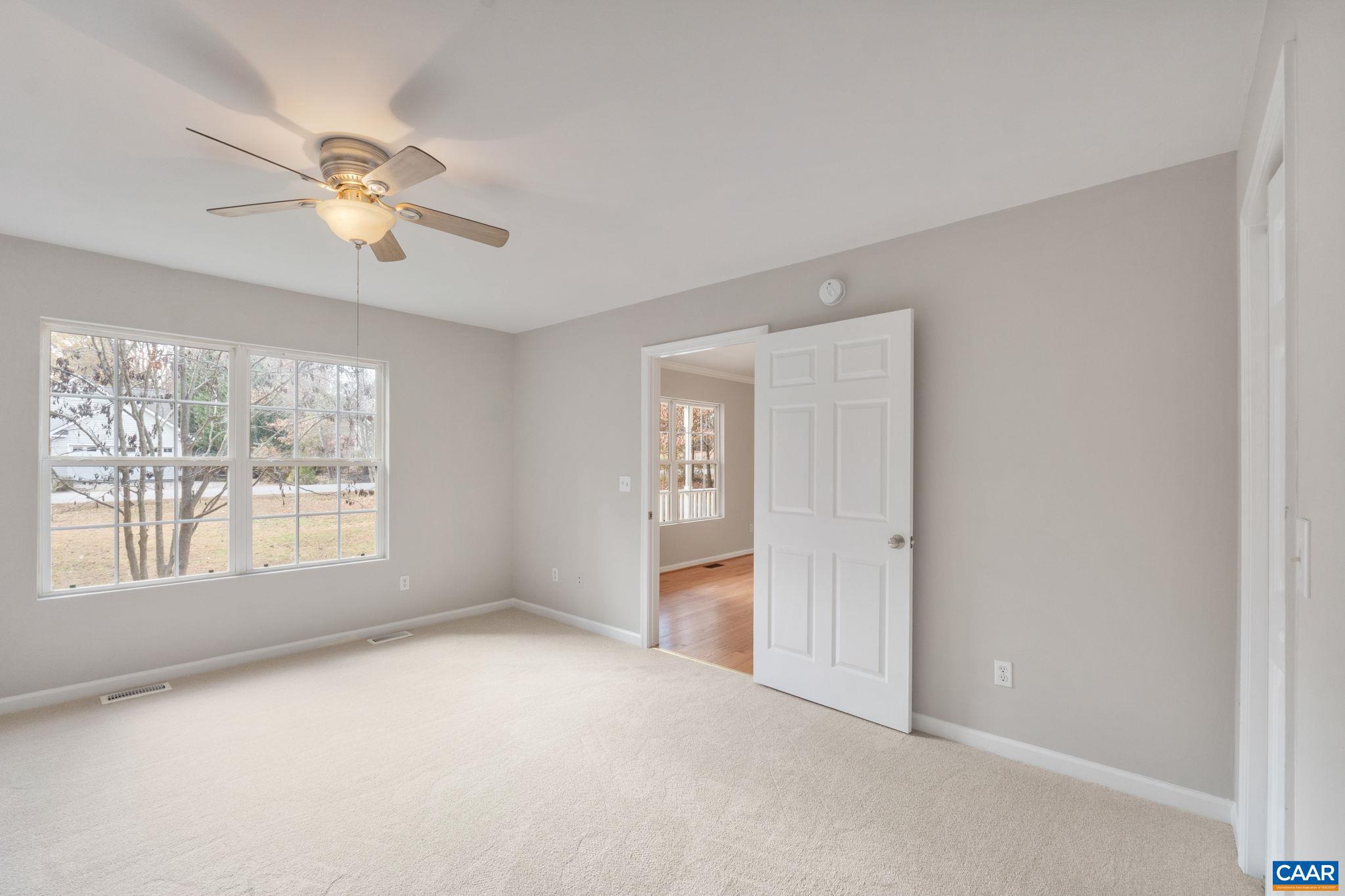 LAKE MONTICELLO - Residential