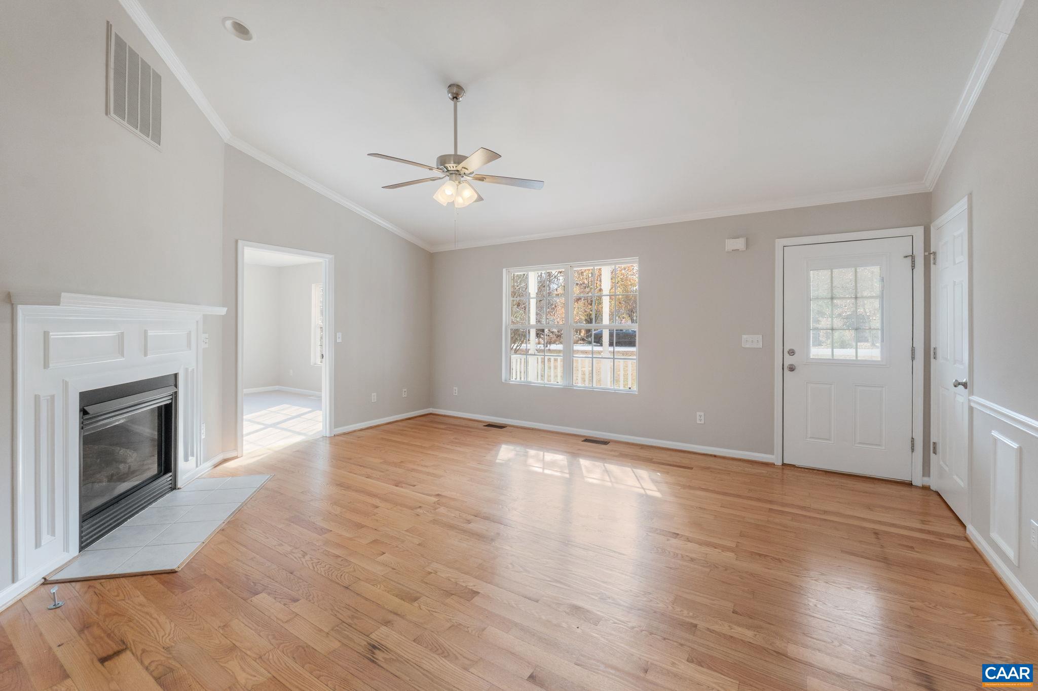 LAKE MONTICELLO - Residential