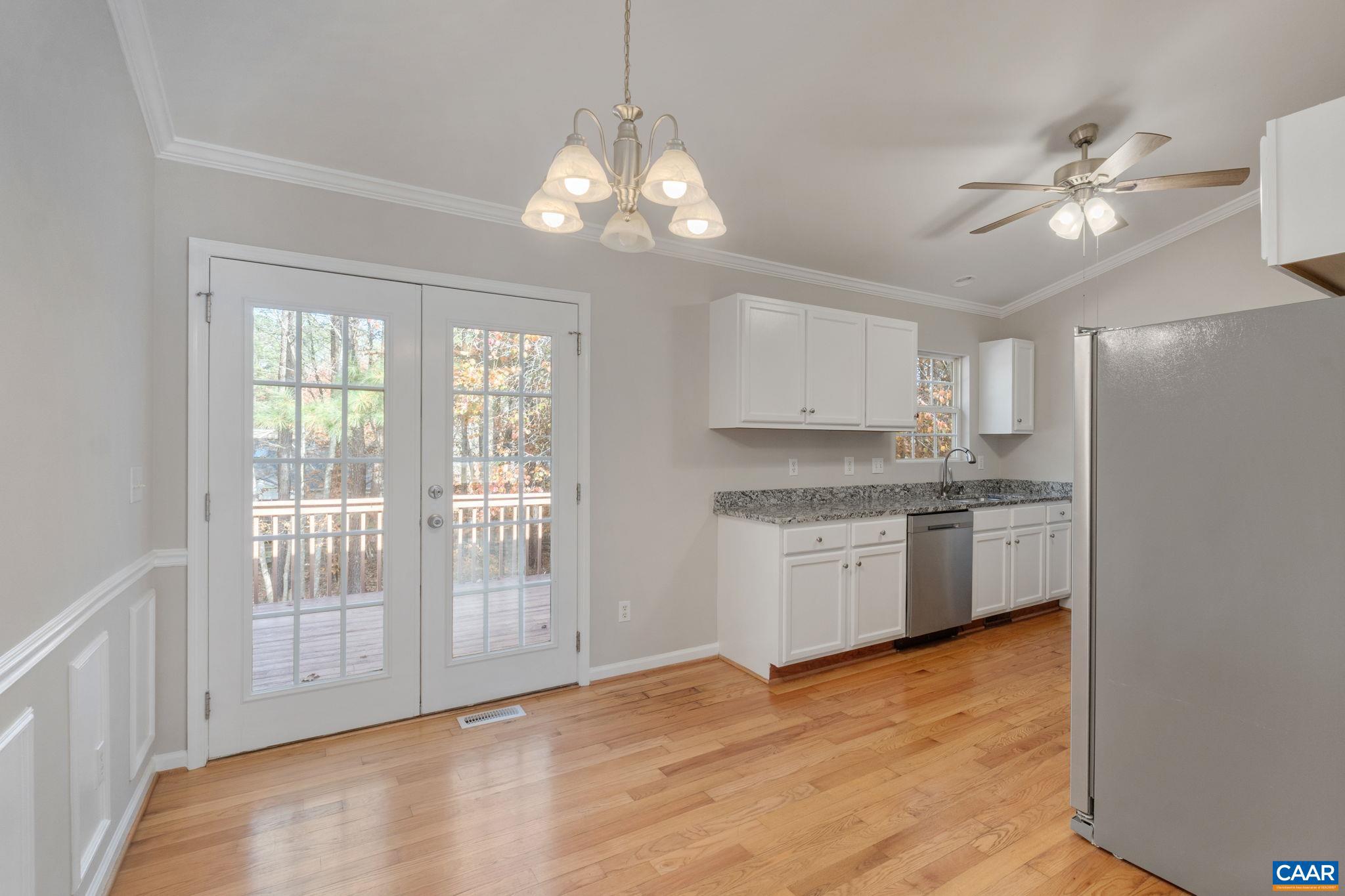 LAKE MONTICELLO - Residential