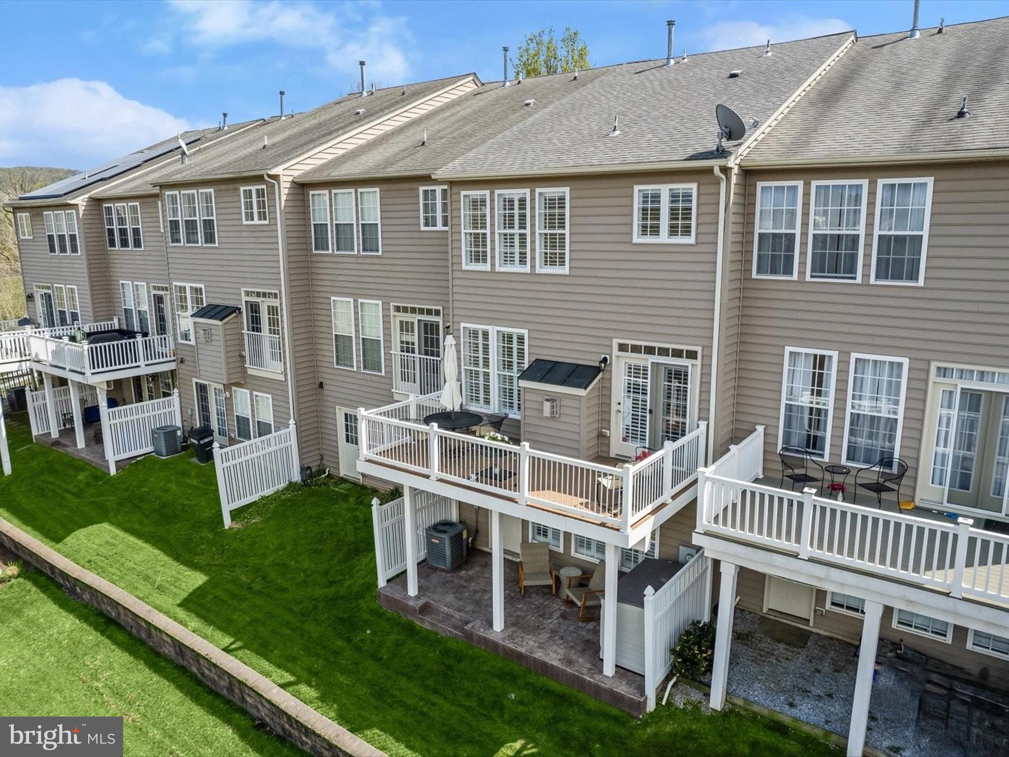 GLENBROOK - Residential