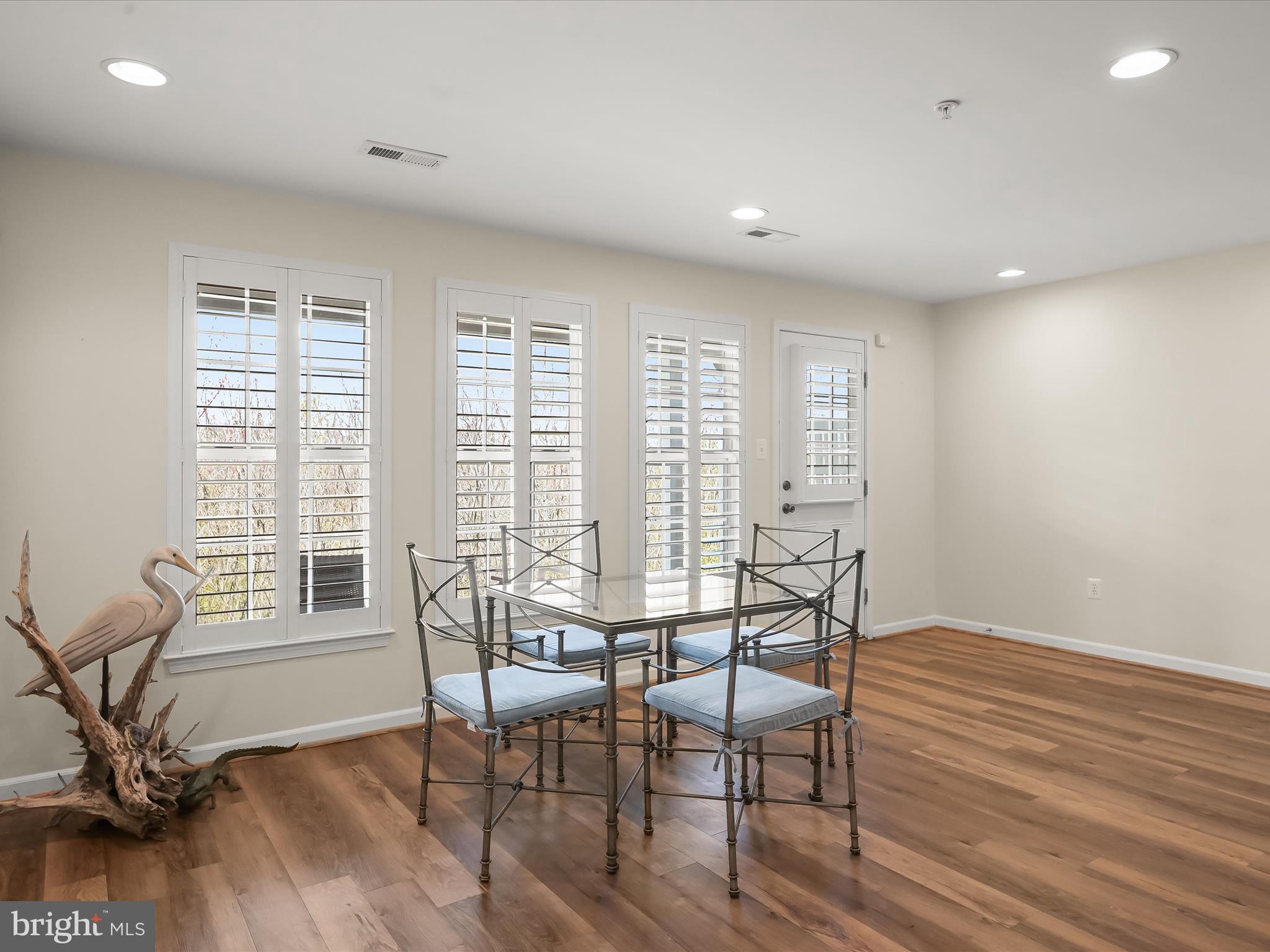 GLENBROOK - Residential