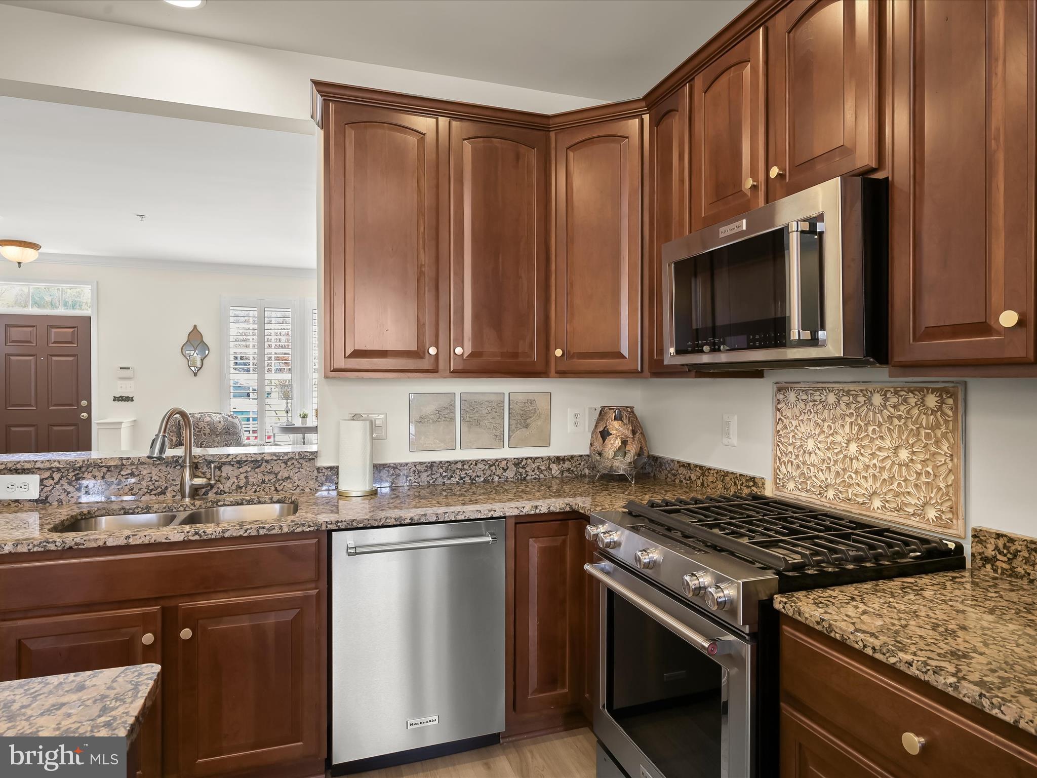 GLENBROOK - Residential