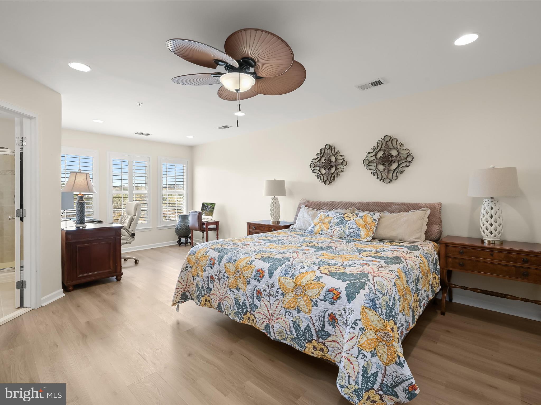 GLENBROOK - Residential