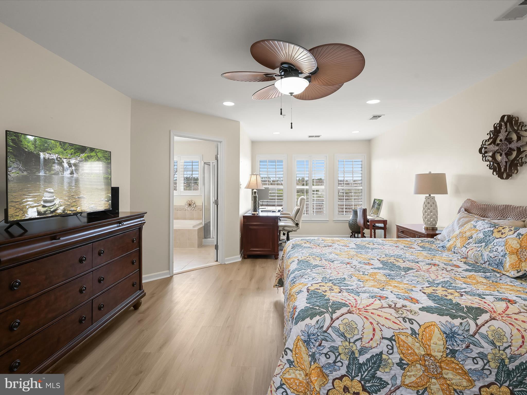 GLENBROOK - Residential