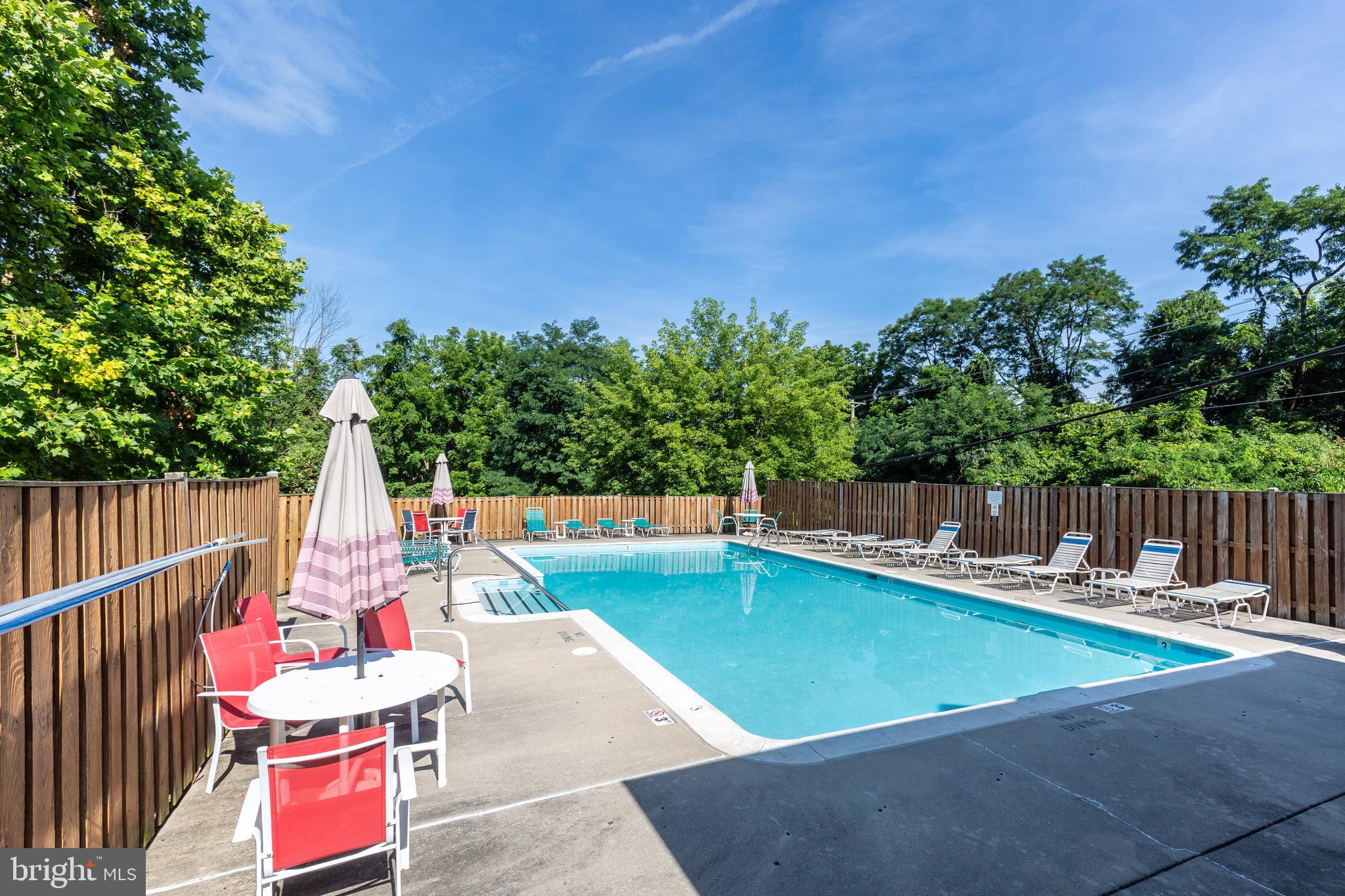 PARRS RIDGE - Residential