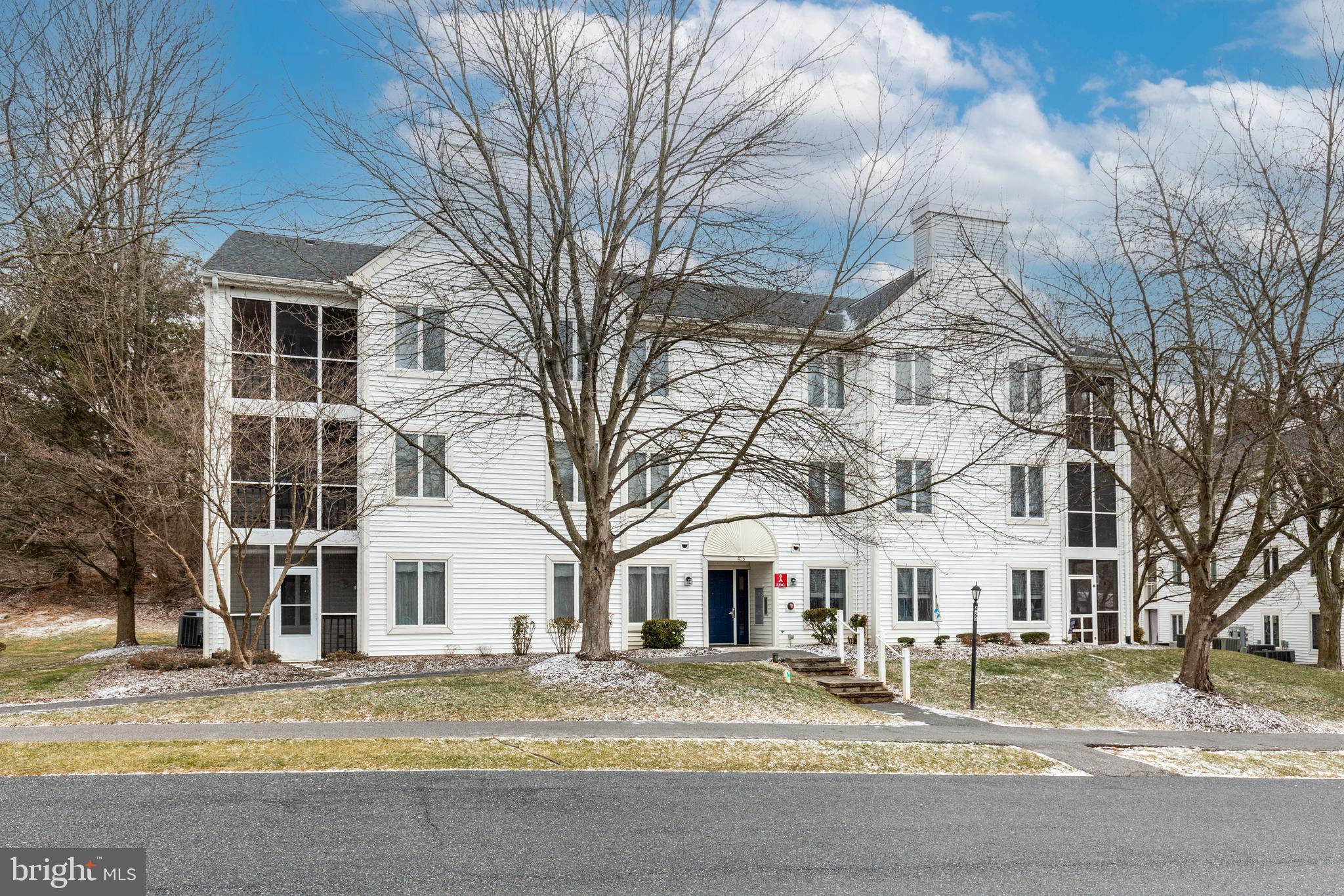 PARRS RIDGE - Residential