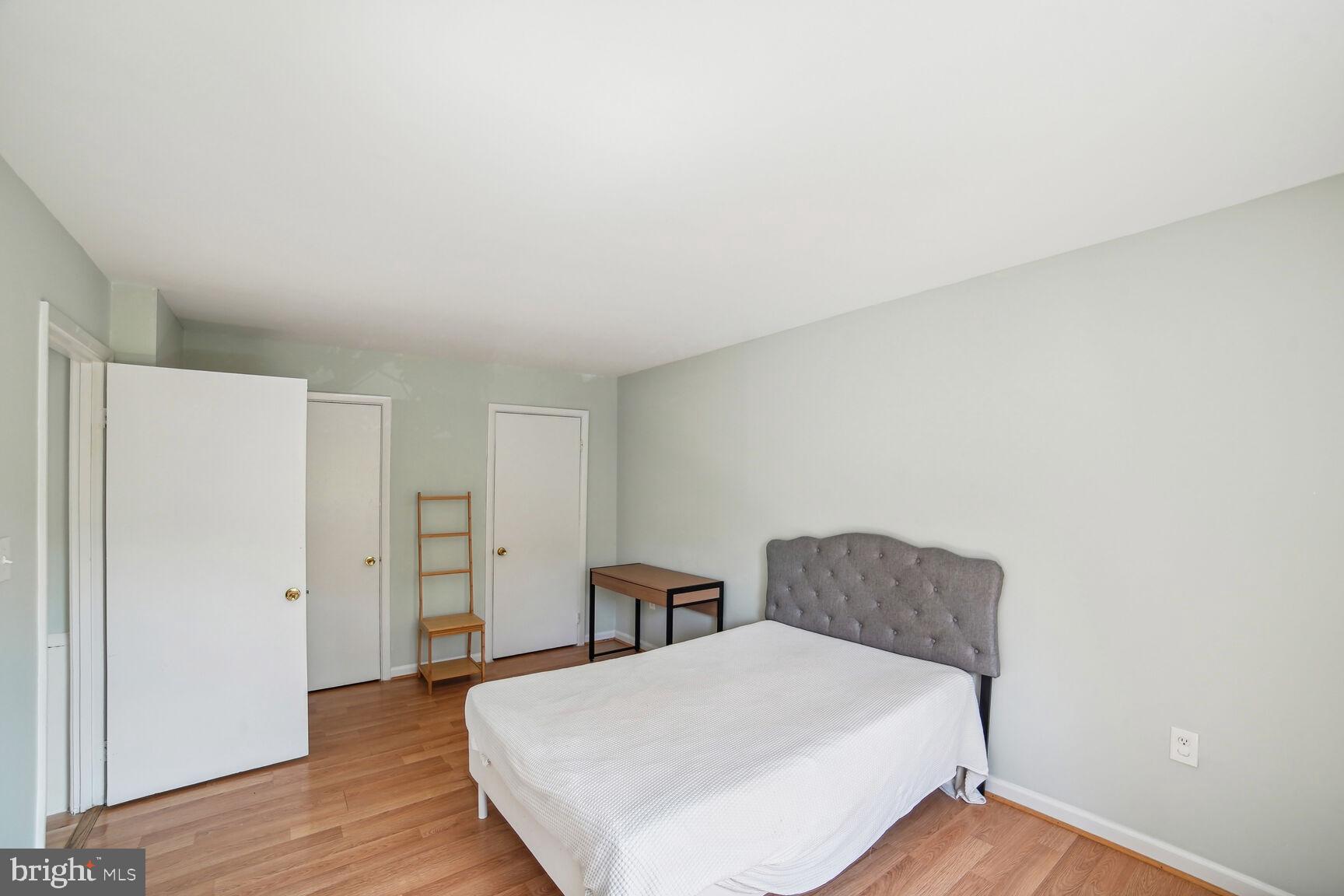 BETHESDA PARK - Residential Lease