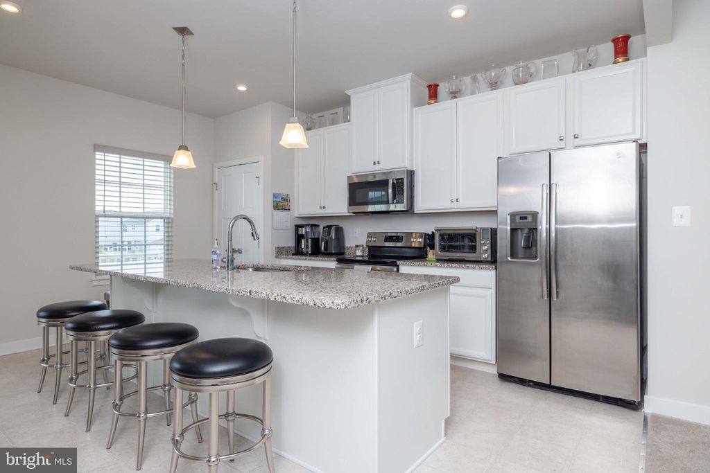 Photo of 611 Judy Way, NEWARK, DE 19713 (MLS # DENC2101842)