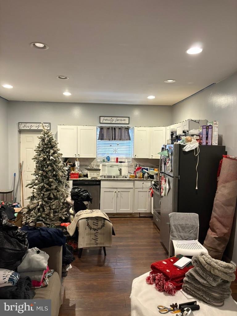 138 N DEARBORN STREET