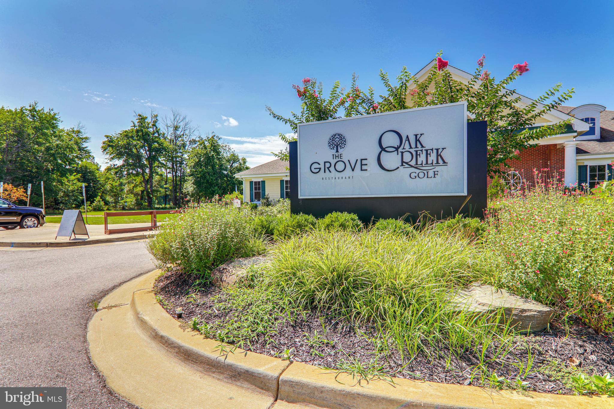 OAK CREEK CLUB GOLF COURSE - Residential