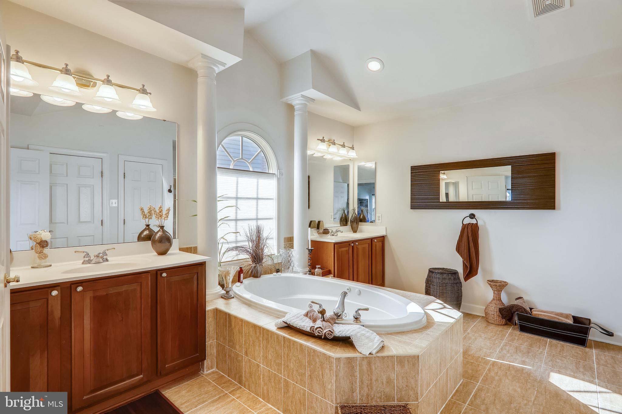 OAK CREEK CLUB GOLF COURSE - Residential