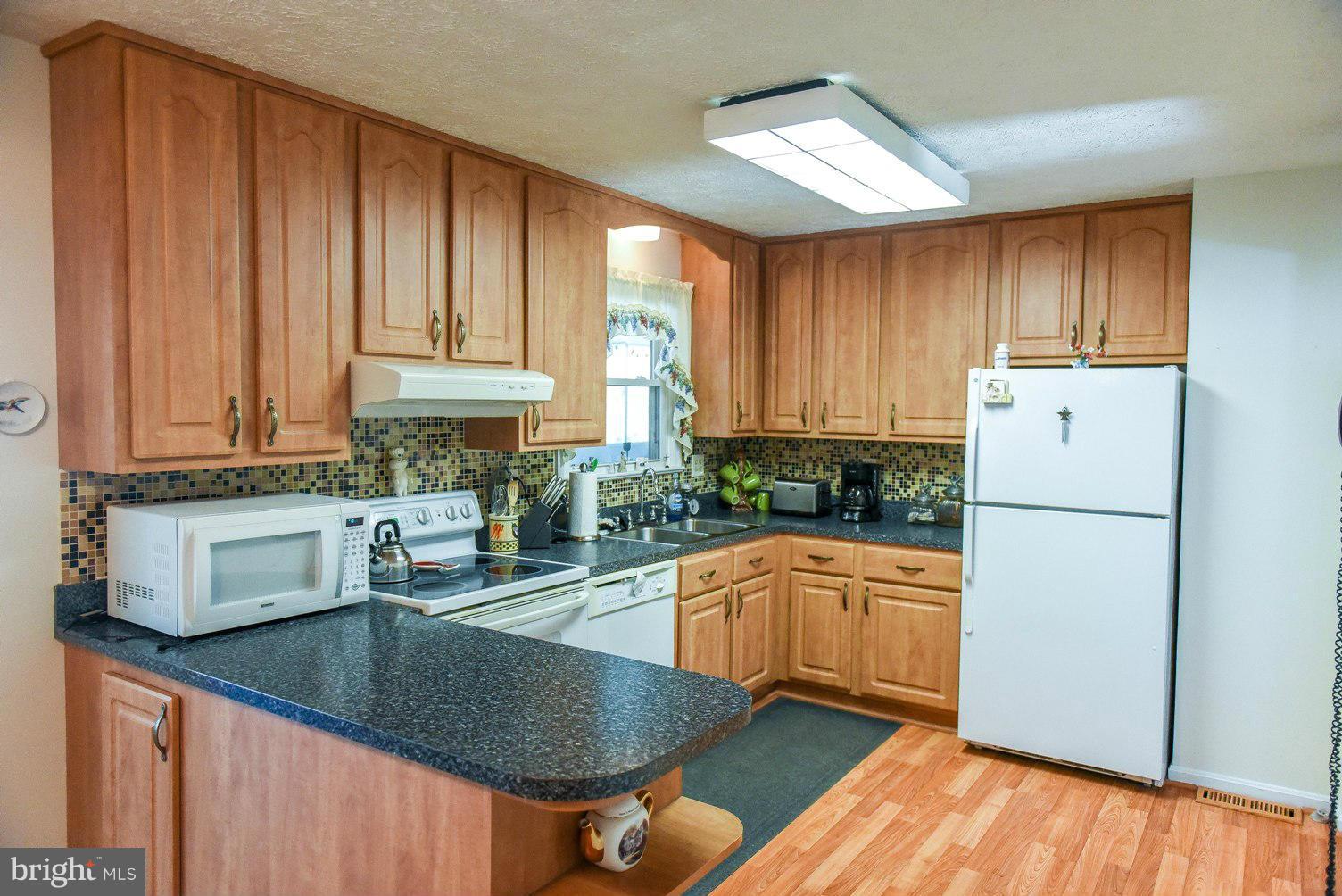 ROLL ACRES - Residential