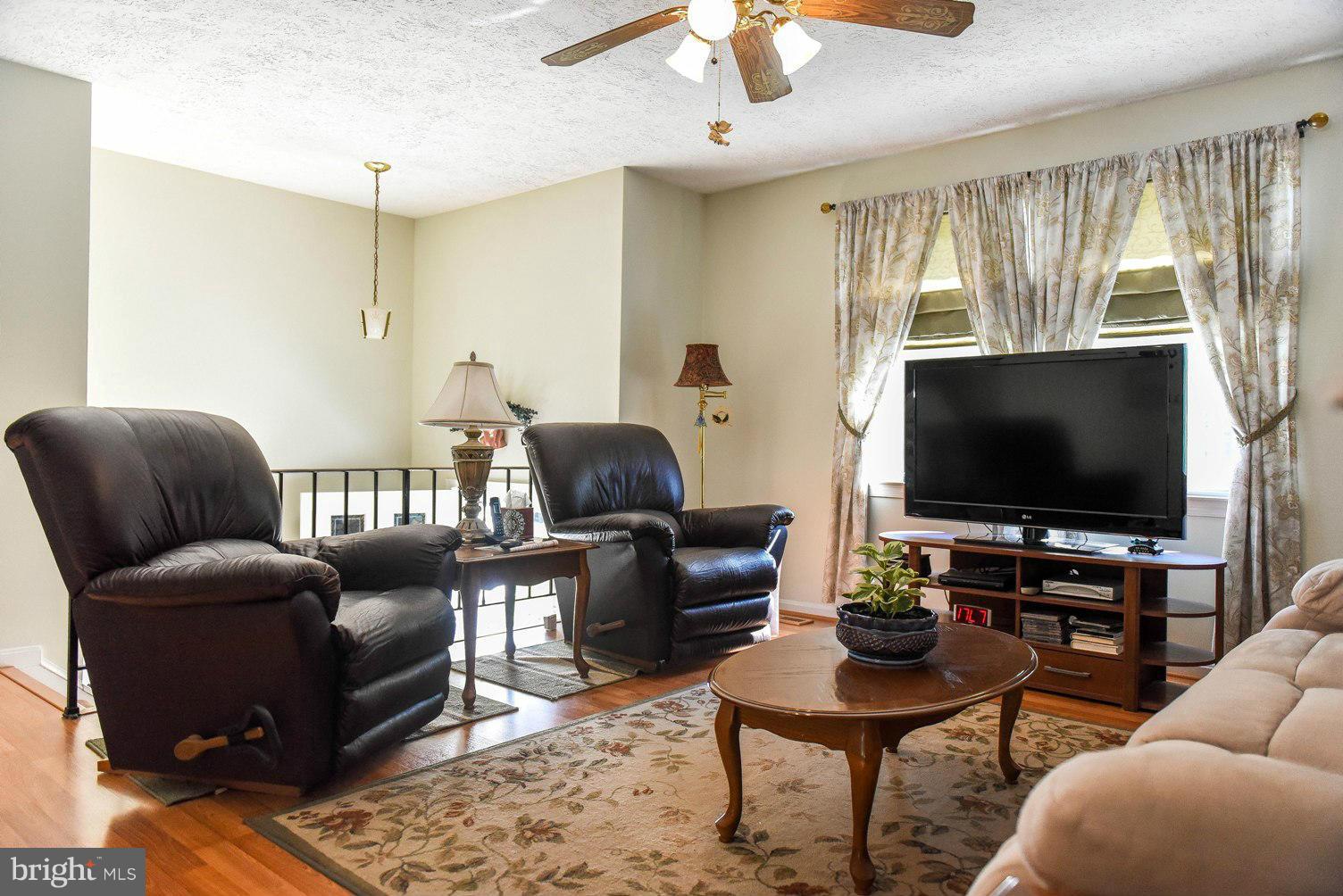 ROLL ACRES - Residential