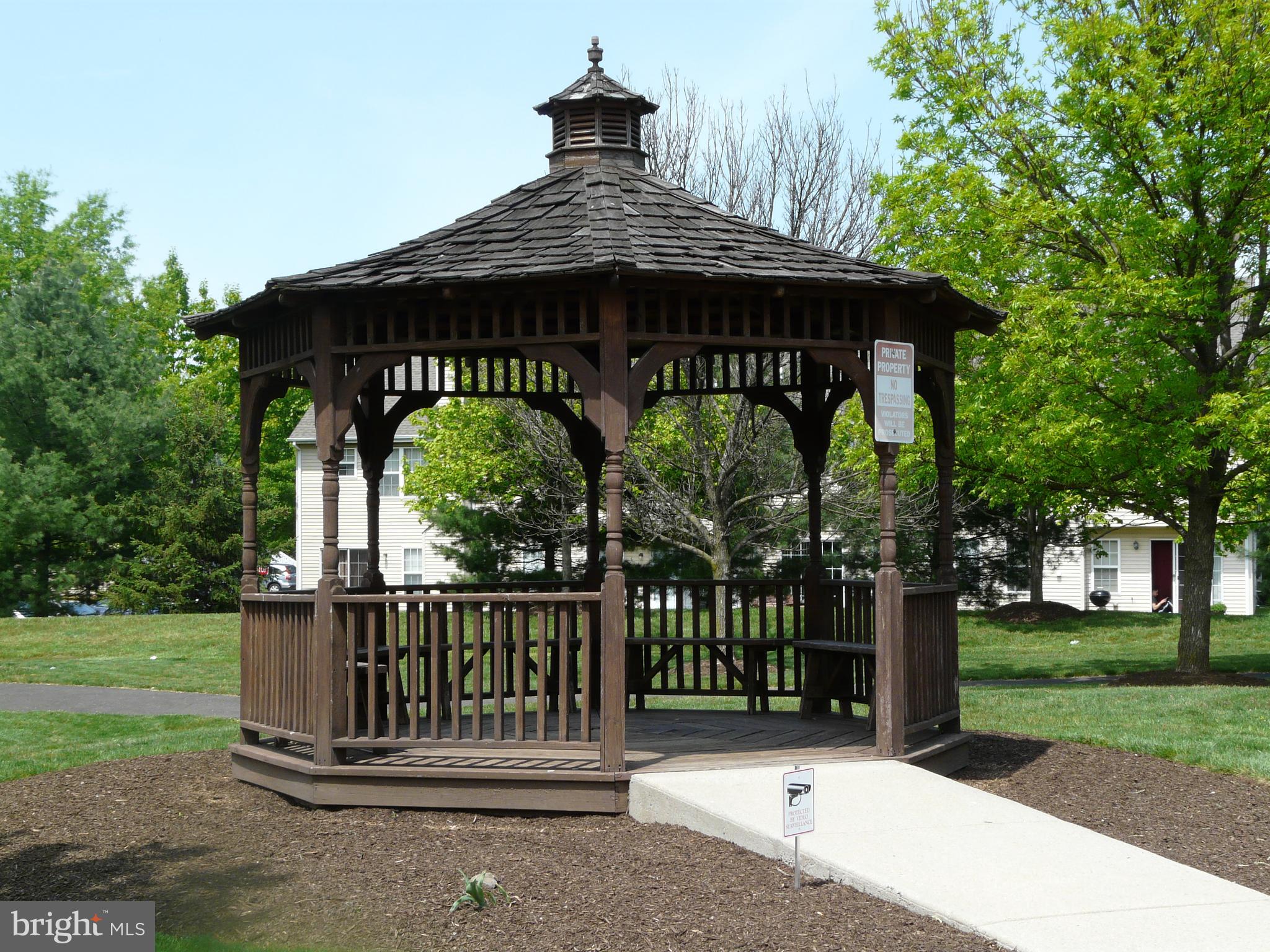 MONTGOMERY PLACE - Residential