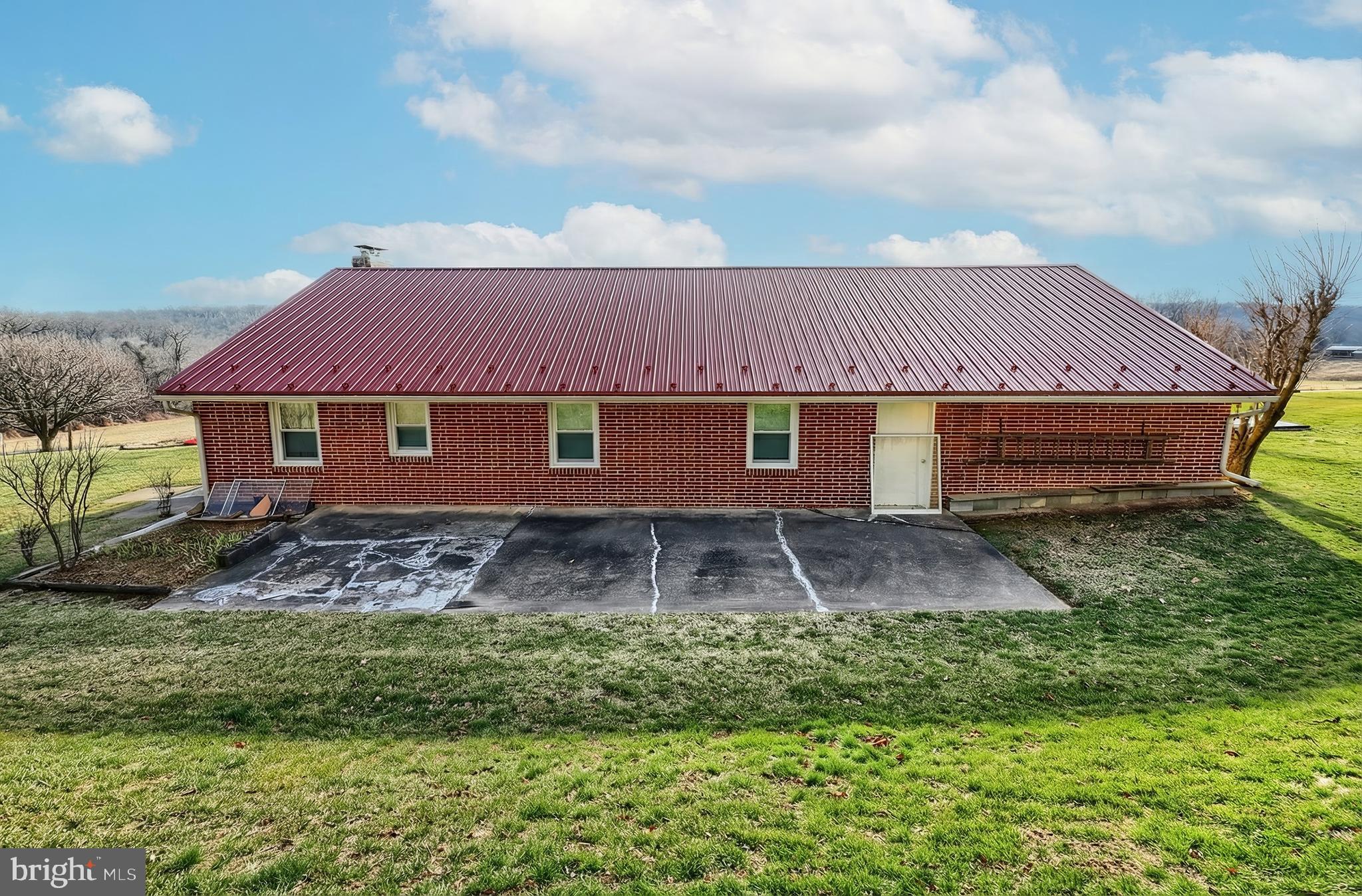 SNYDER CORNER - Residential