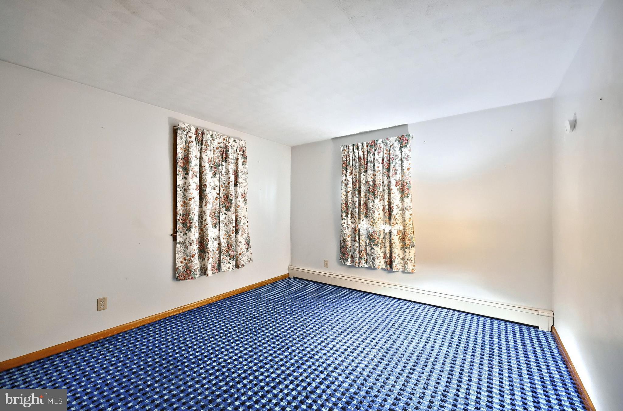 SNYDER CORNER - Residential