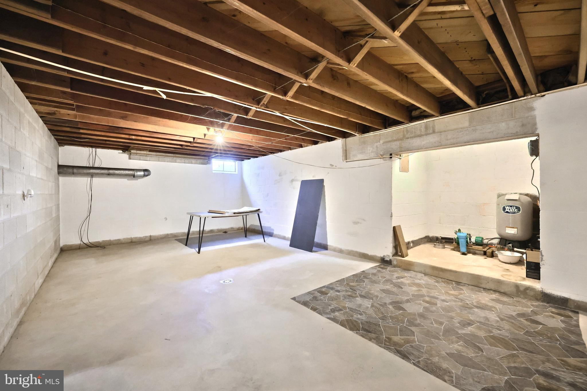 SNYDER CORNER - Residential