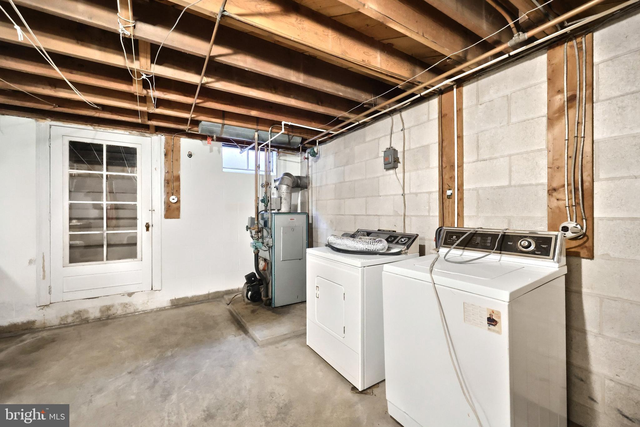 SNYDER CORNER - Residential