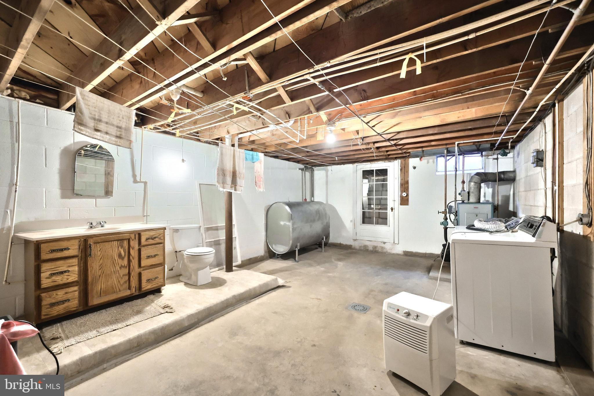 SNYDER CORNER - Residential