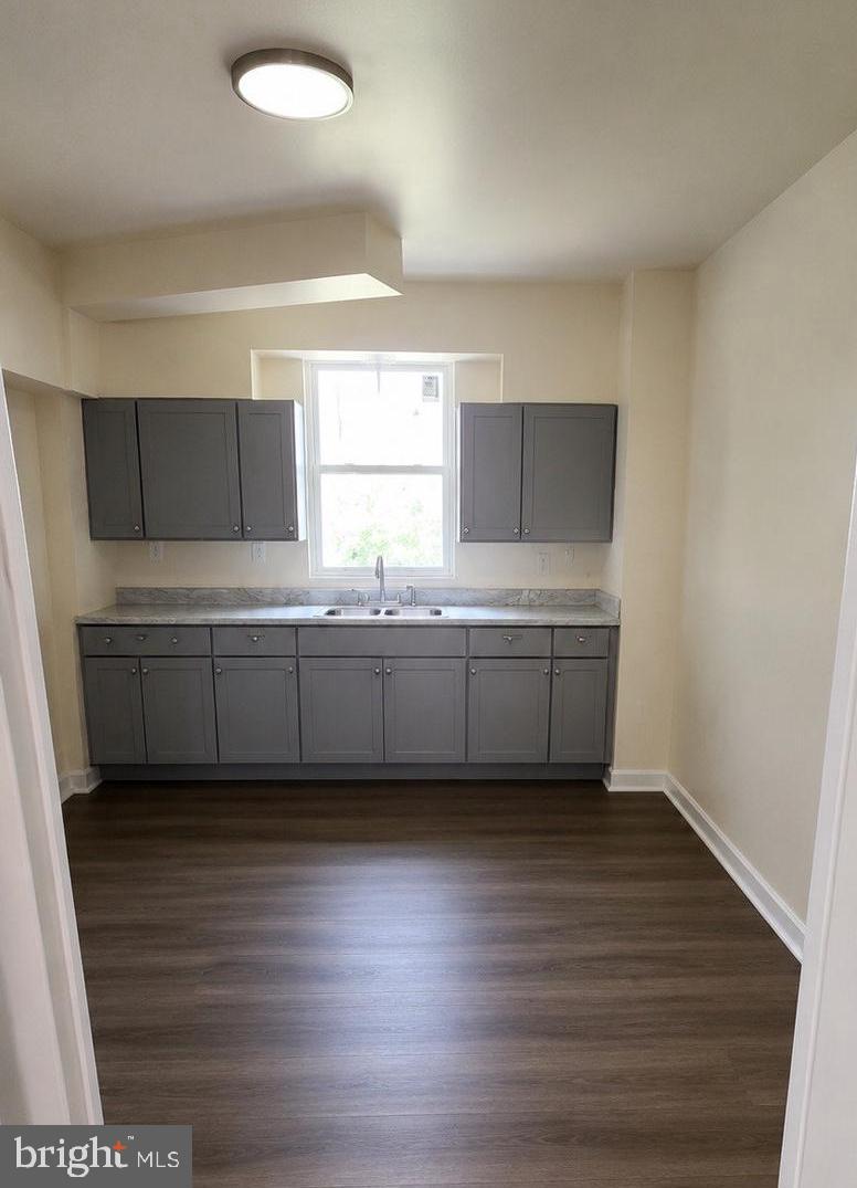 HARRISBURG CITY - Residential