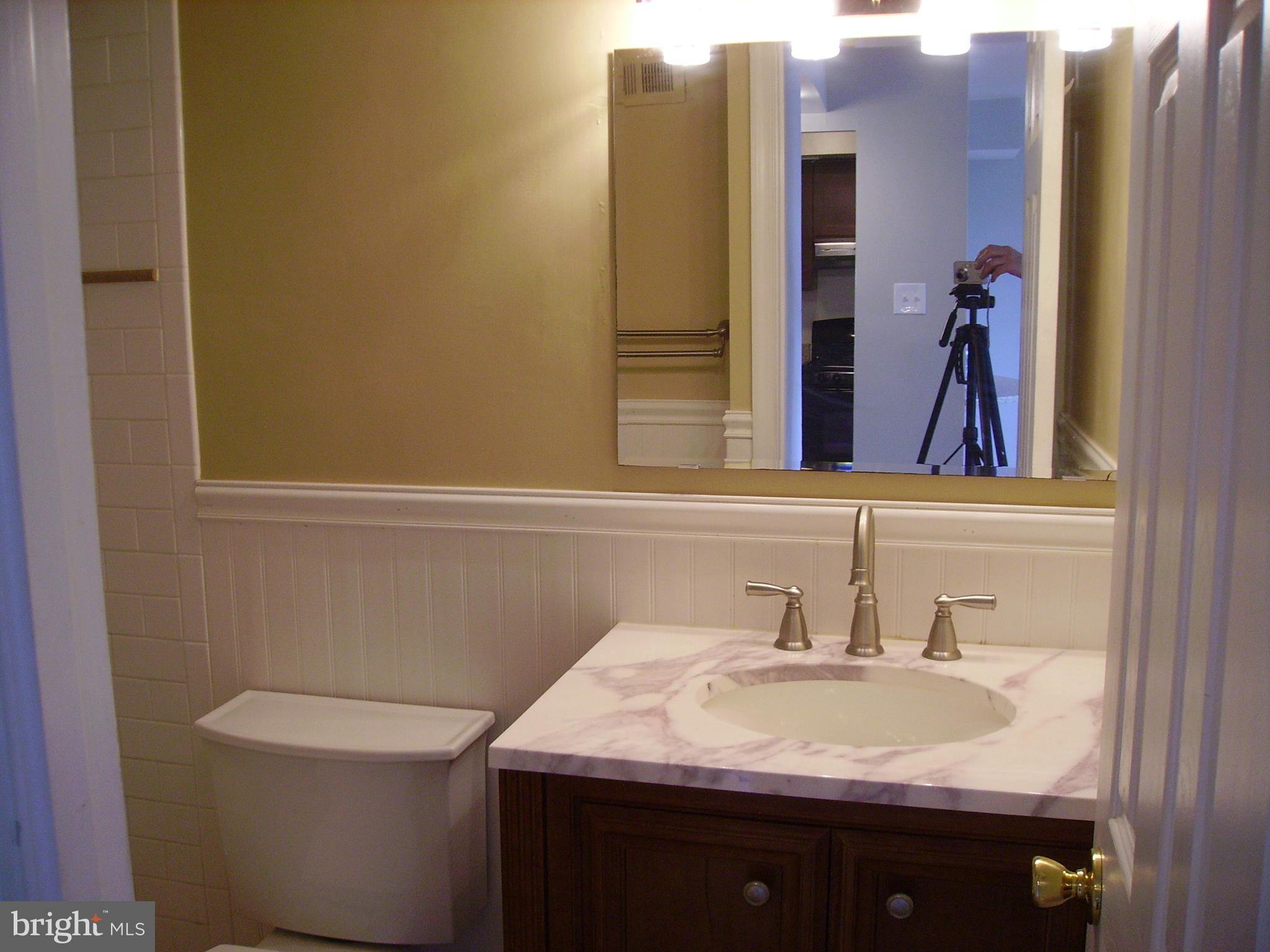 WOODLAKE TOWERS - Residential