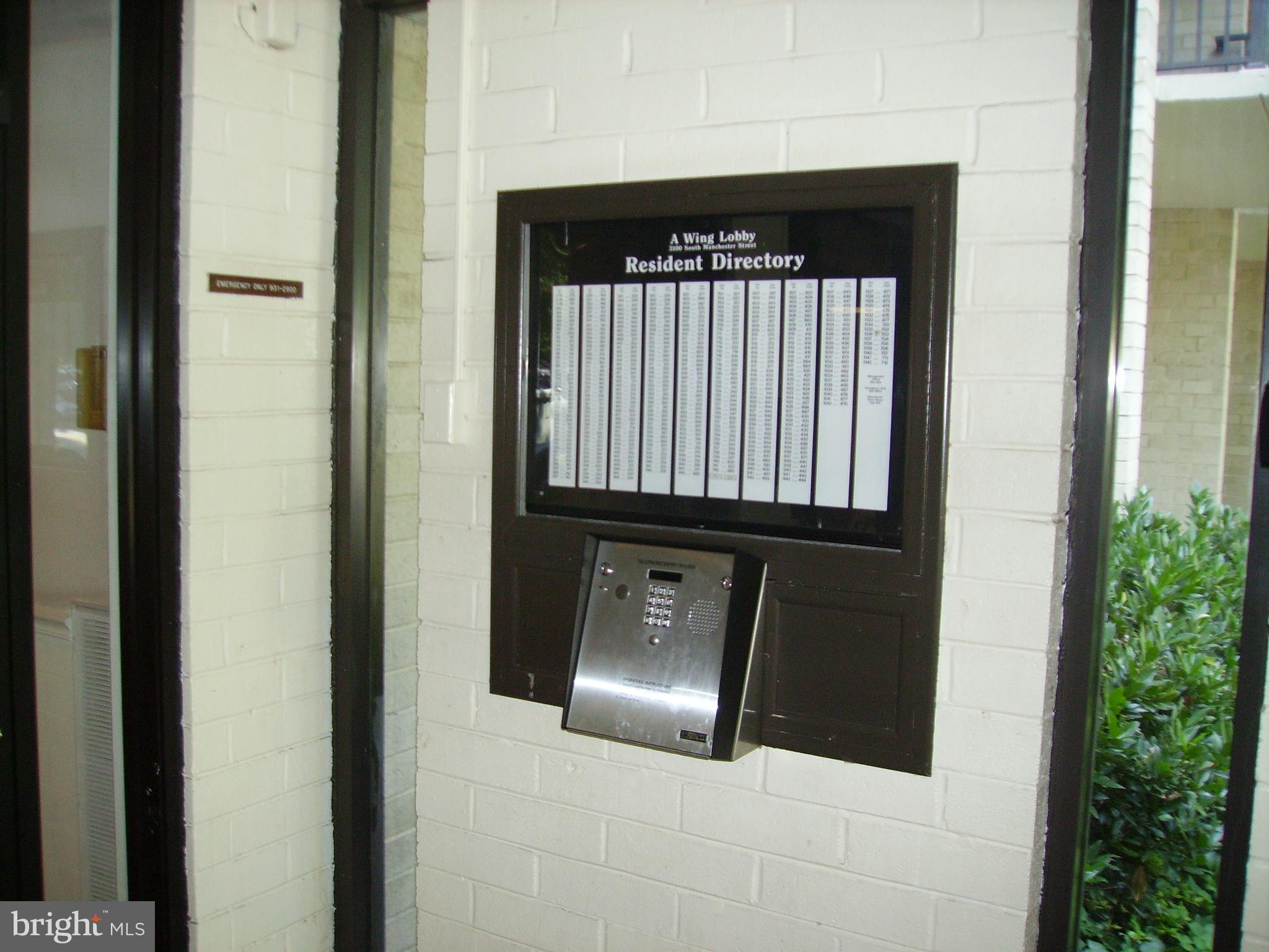 WOODLAKE TOWERS - Residential