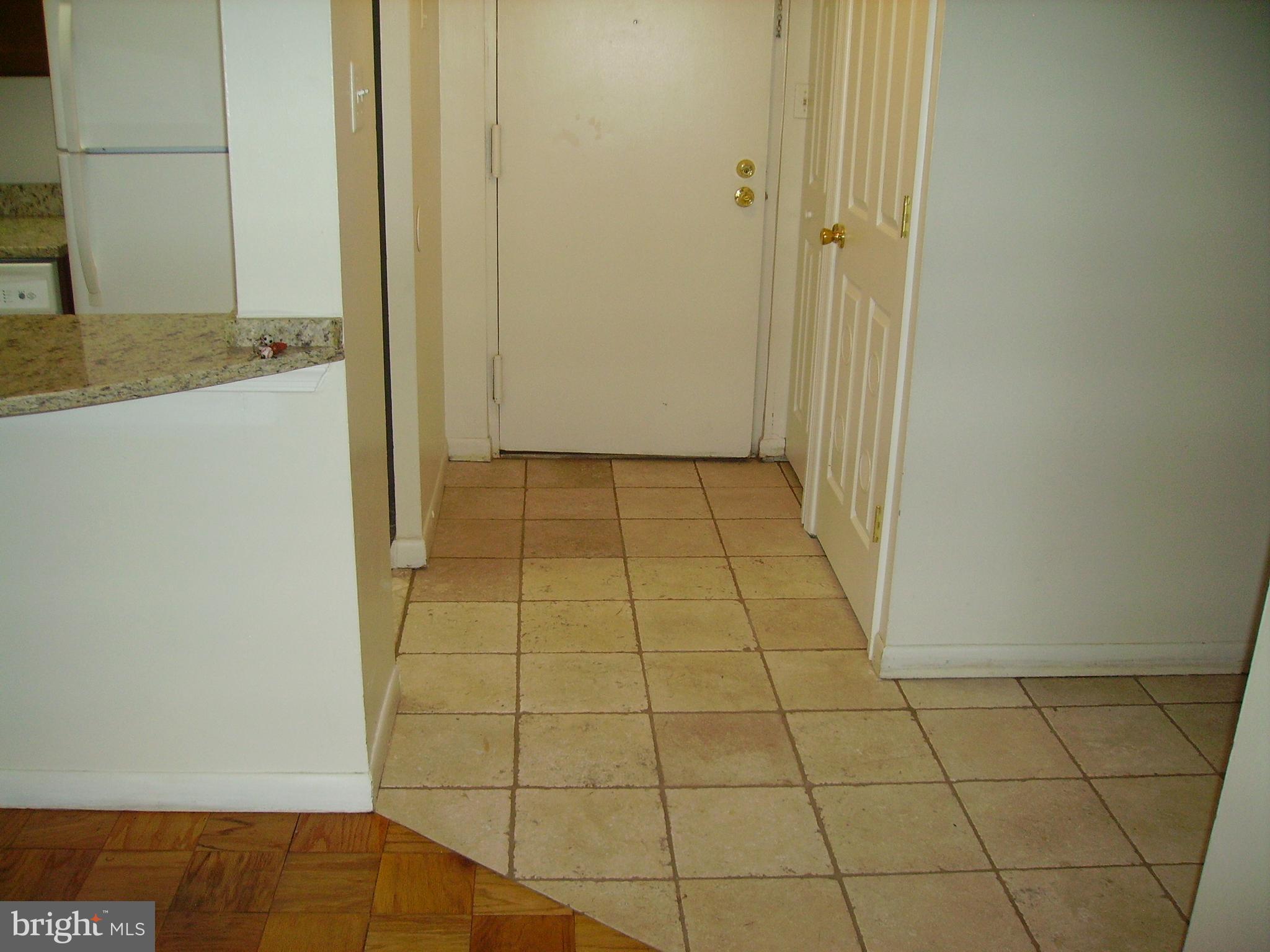 WOODLAKE TOWERS - Residential