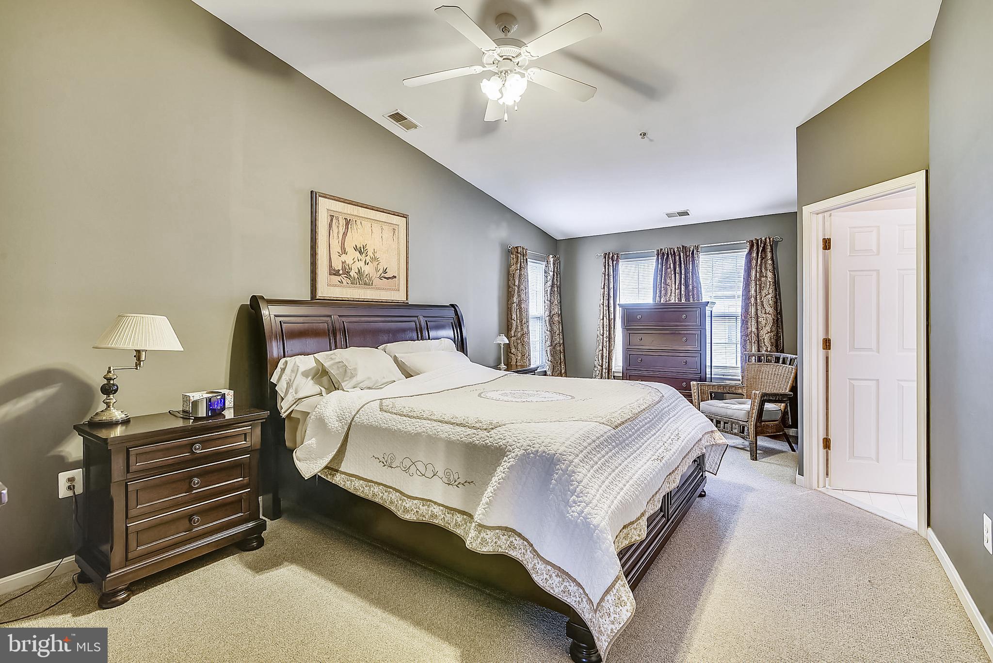 APPLEGATE NORTH - Residential