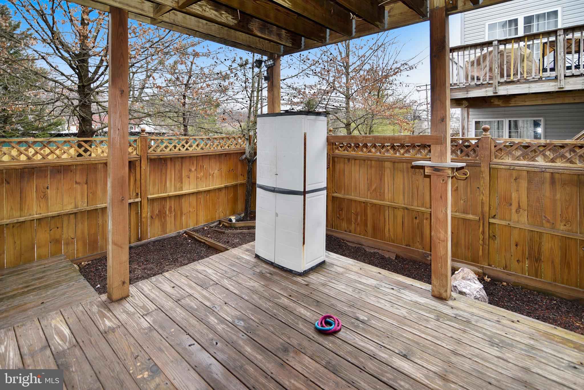 APPLEGATE NORTH - Residential